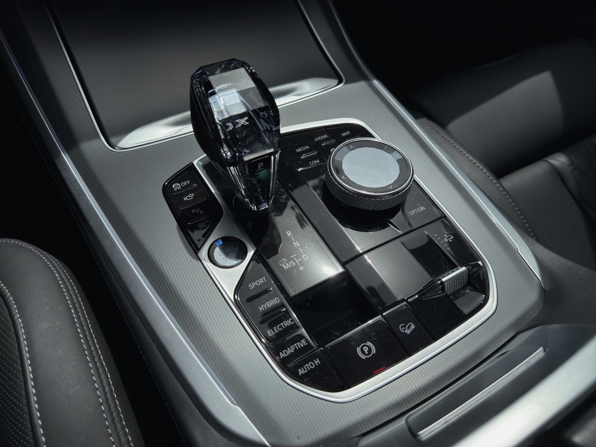 BMW X5 xDrive45e M Sport Steptronic-image-15