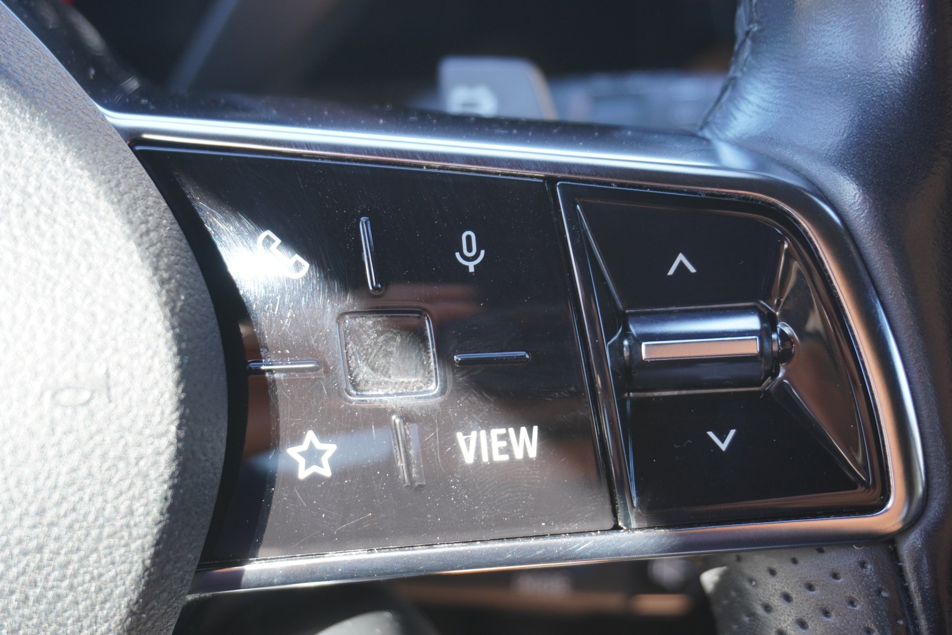 RENAULT Mégane E-TECH EV60 Iconic-image-31