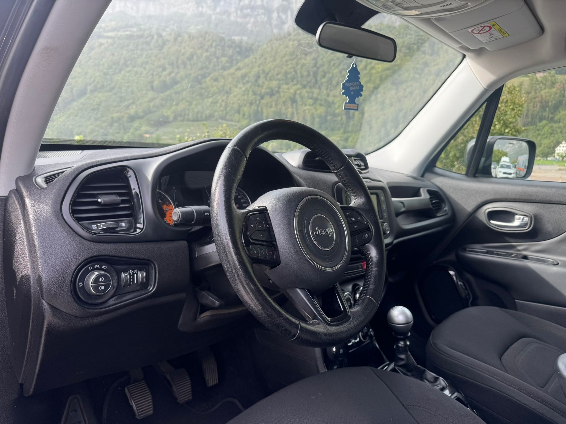 JEEP Renegade 2.0CRD Night Eagle 2 AWD-image-12