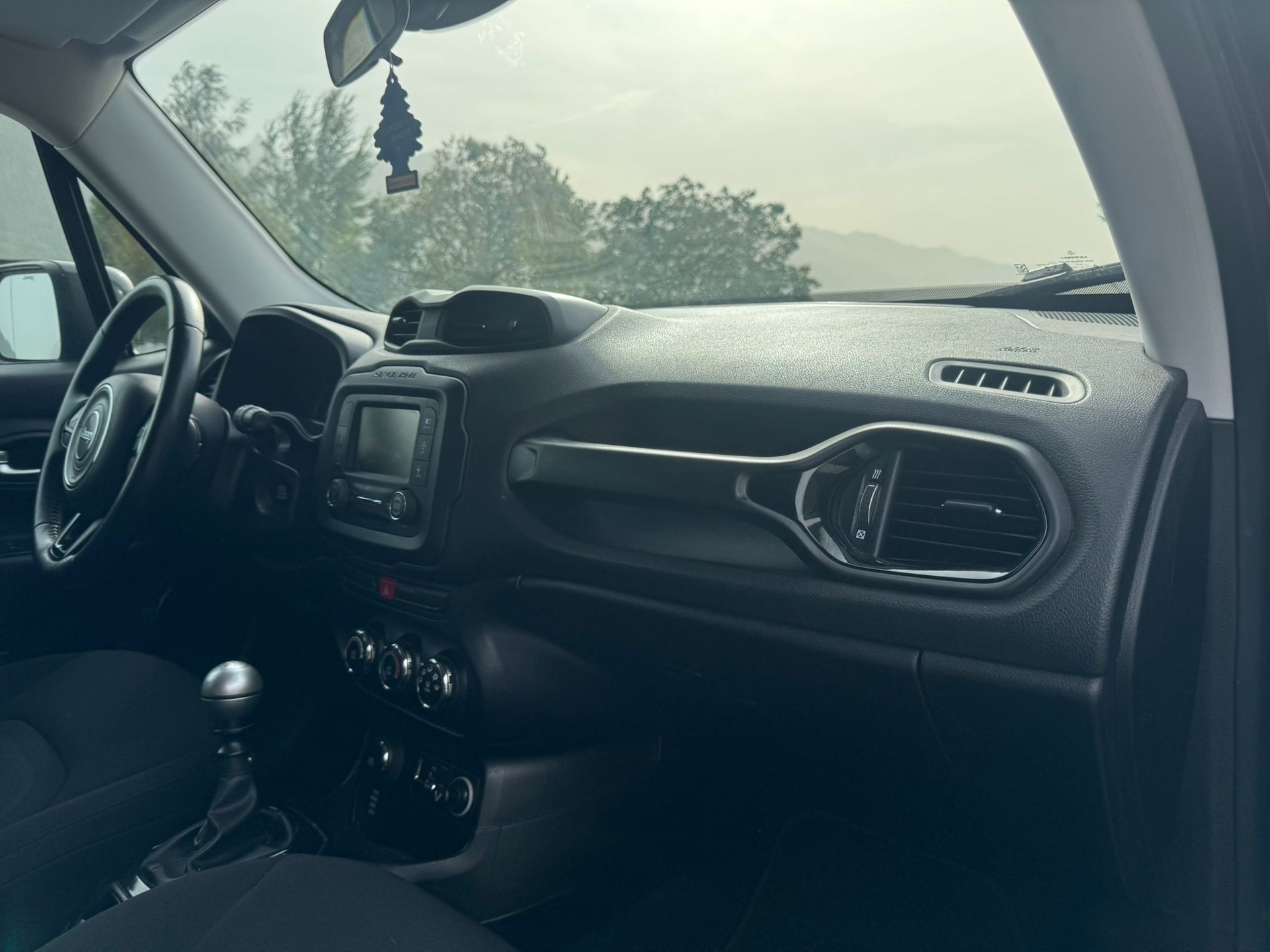 JEEP Renegade 2.0CRD Night Eagle 2 AWD-image-9