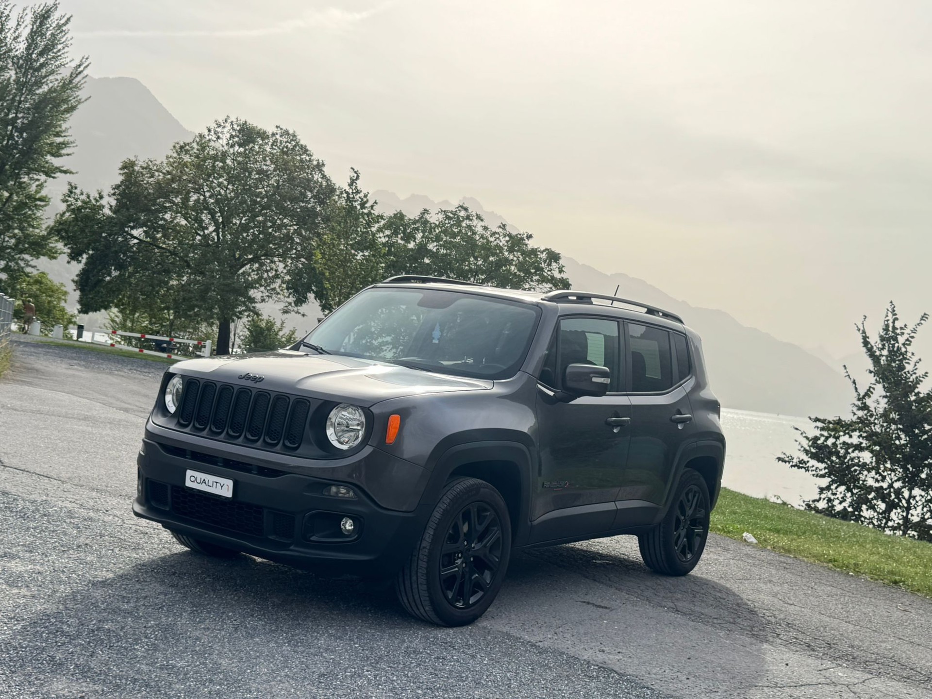 JEEP Renegade 2.0CRD Night Eagle 2 AWD-image-2