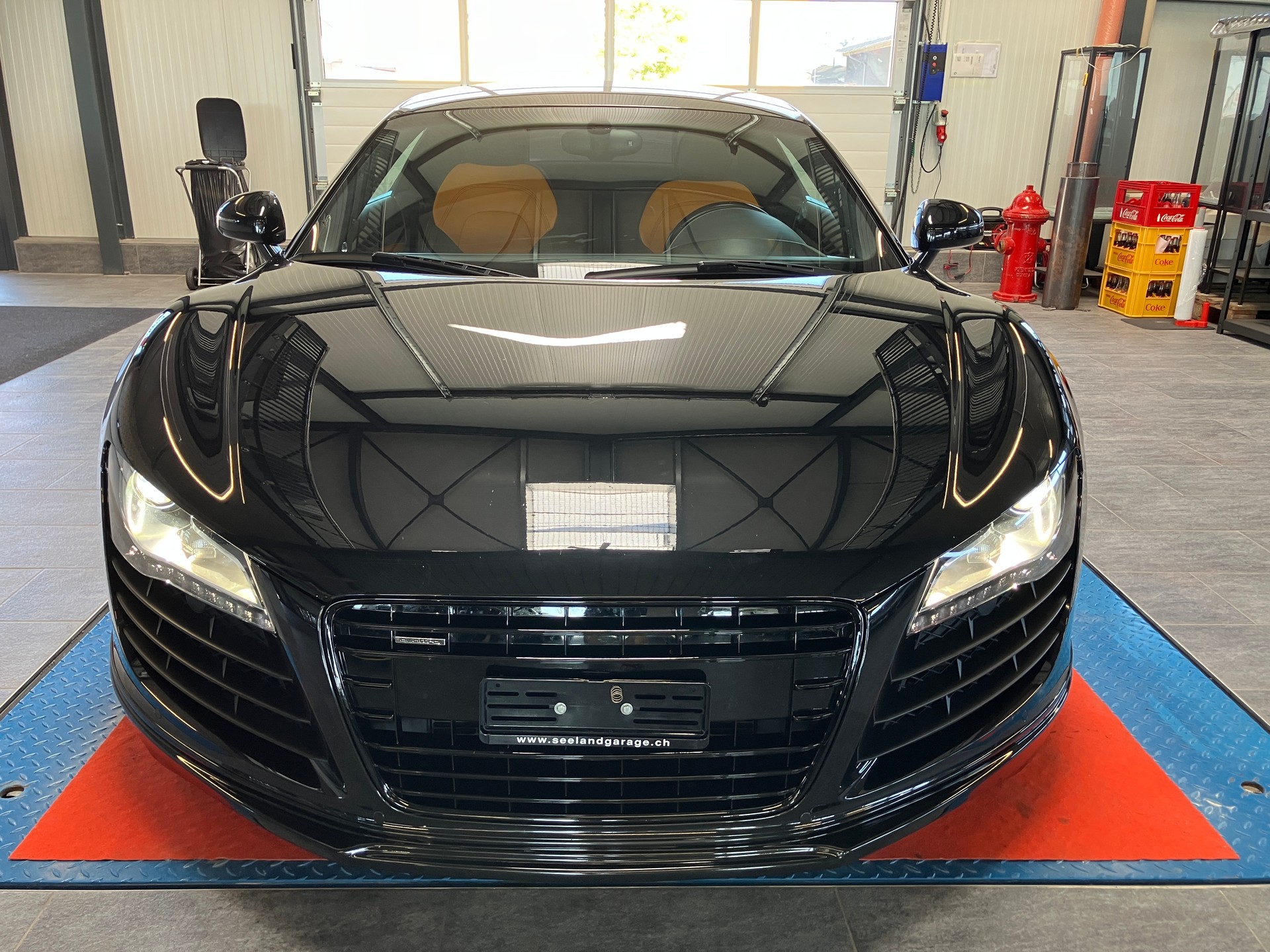 AUDI R8 Coupé 4.2-V8 R-Tronic-image-7