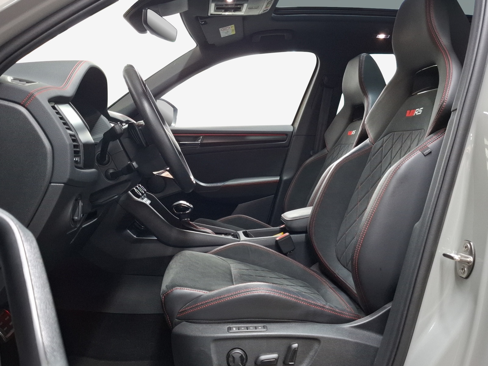 SKODA Kodiaq 2.0 TSI 4x4 RS-image-7