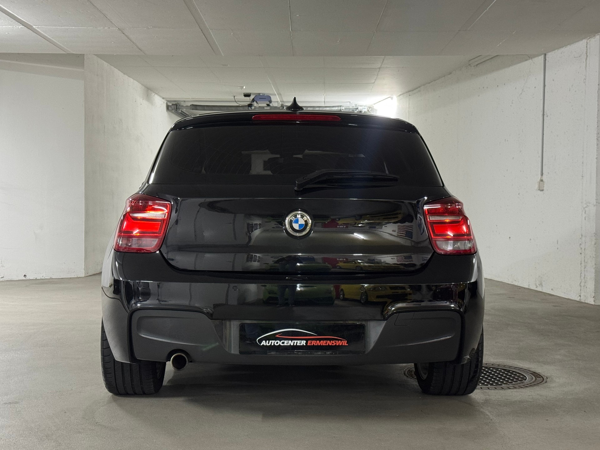 BMW 120d M-Paket Steptronic-image-5