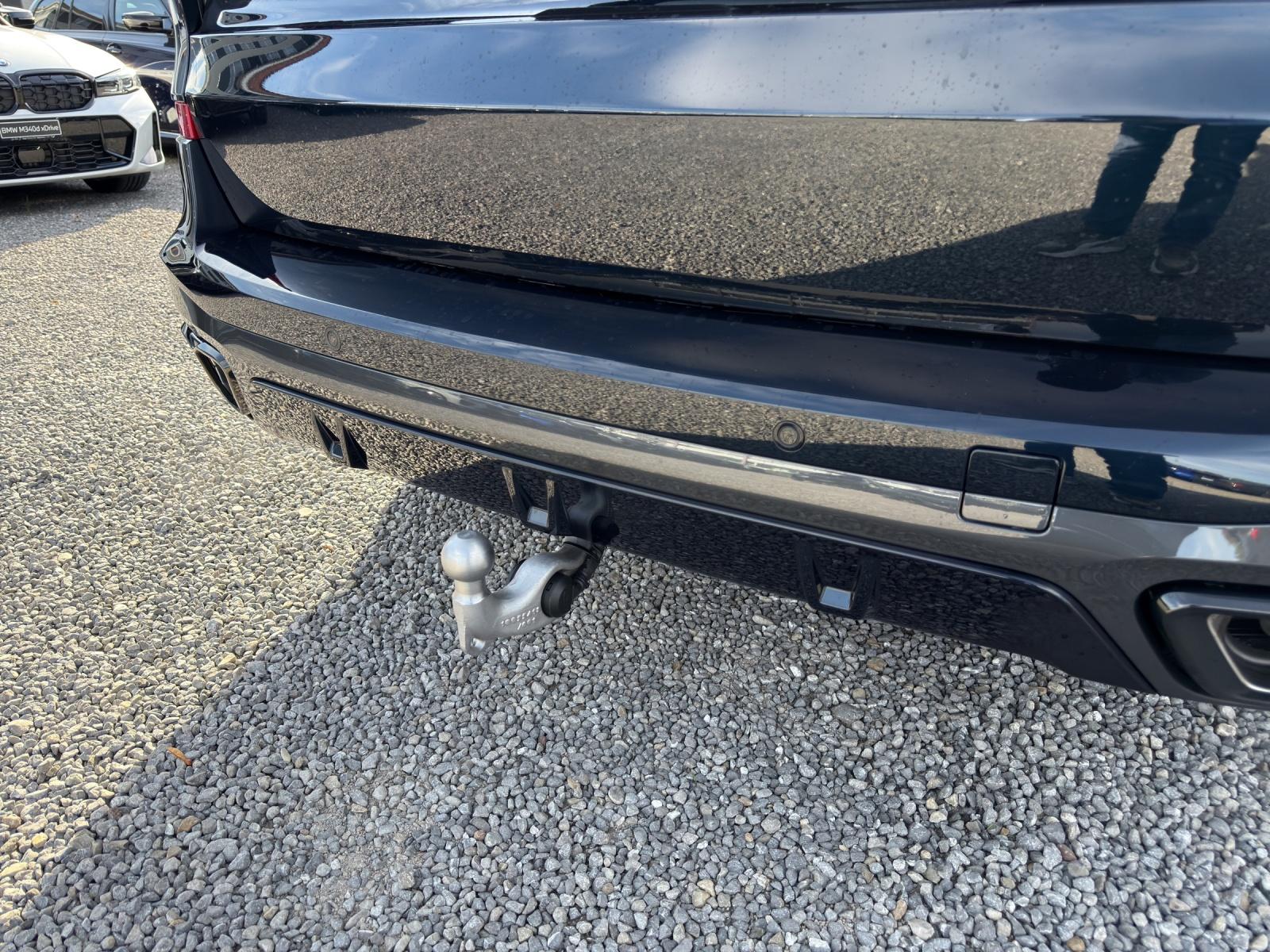 BMW X5 M60i xDrive M Sport Pro-image-18