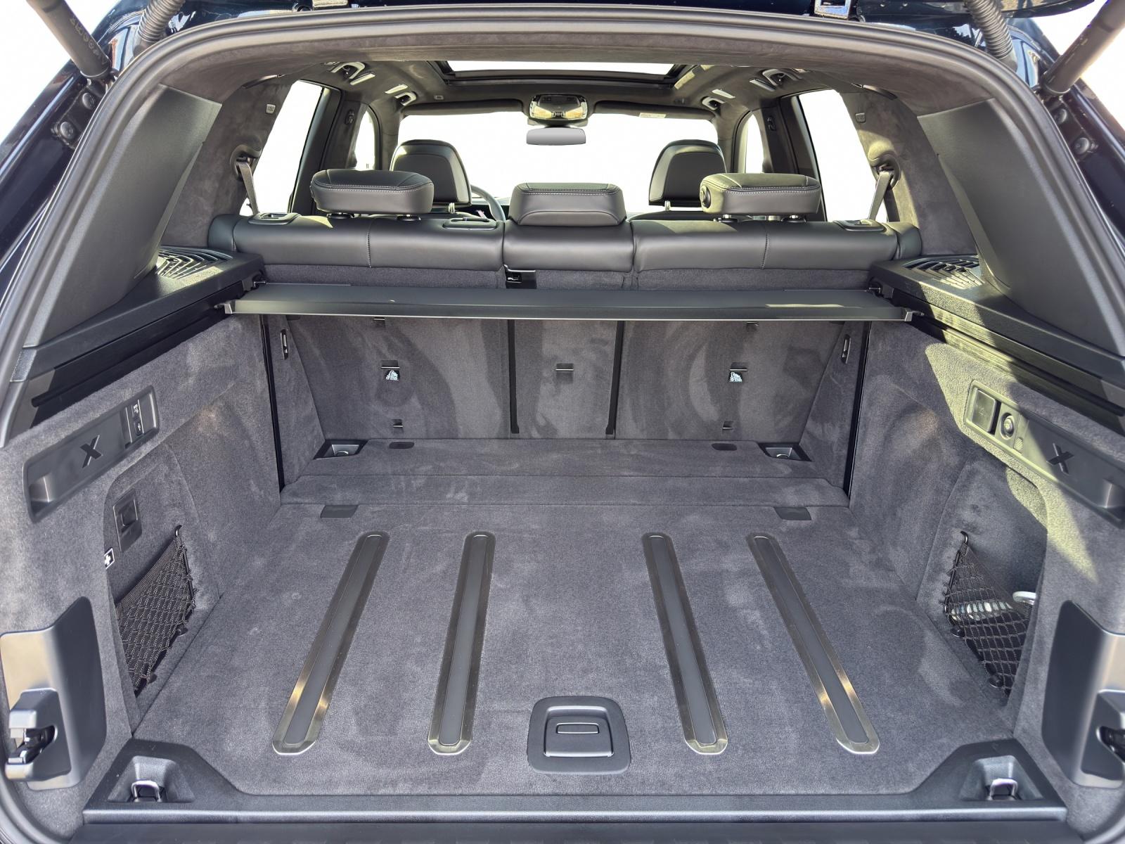 BMW X5 M60i xDrive M Sport Pro-image-17