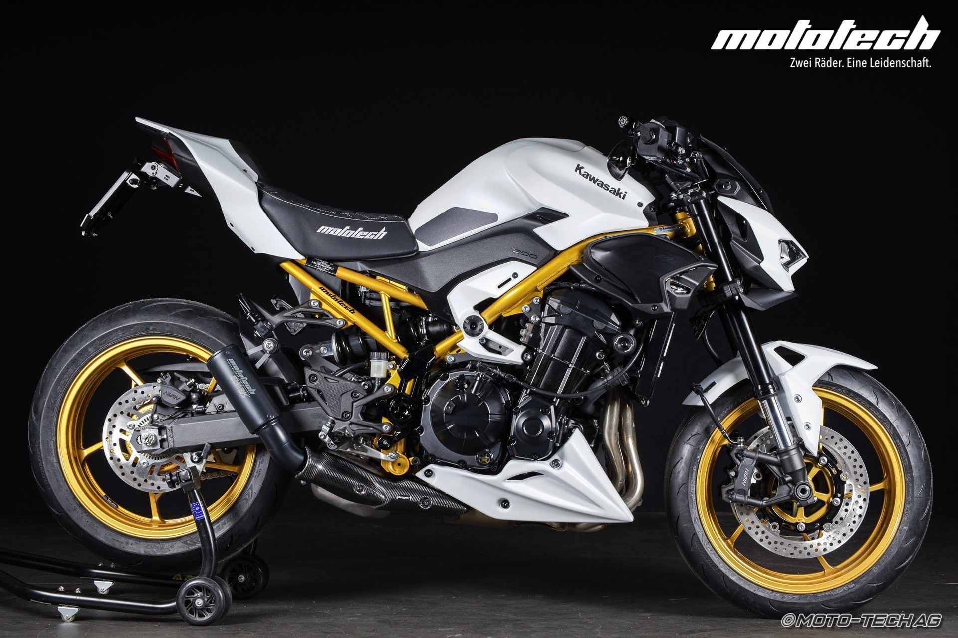 KAWASAKI Z 900 MY26 (35/91kW) STAGE 1 Aurum Ash-showroom-element-1