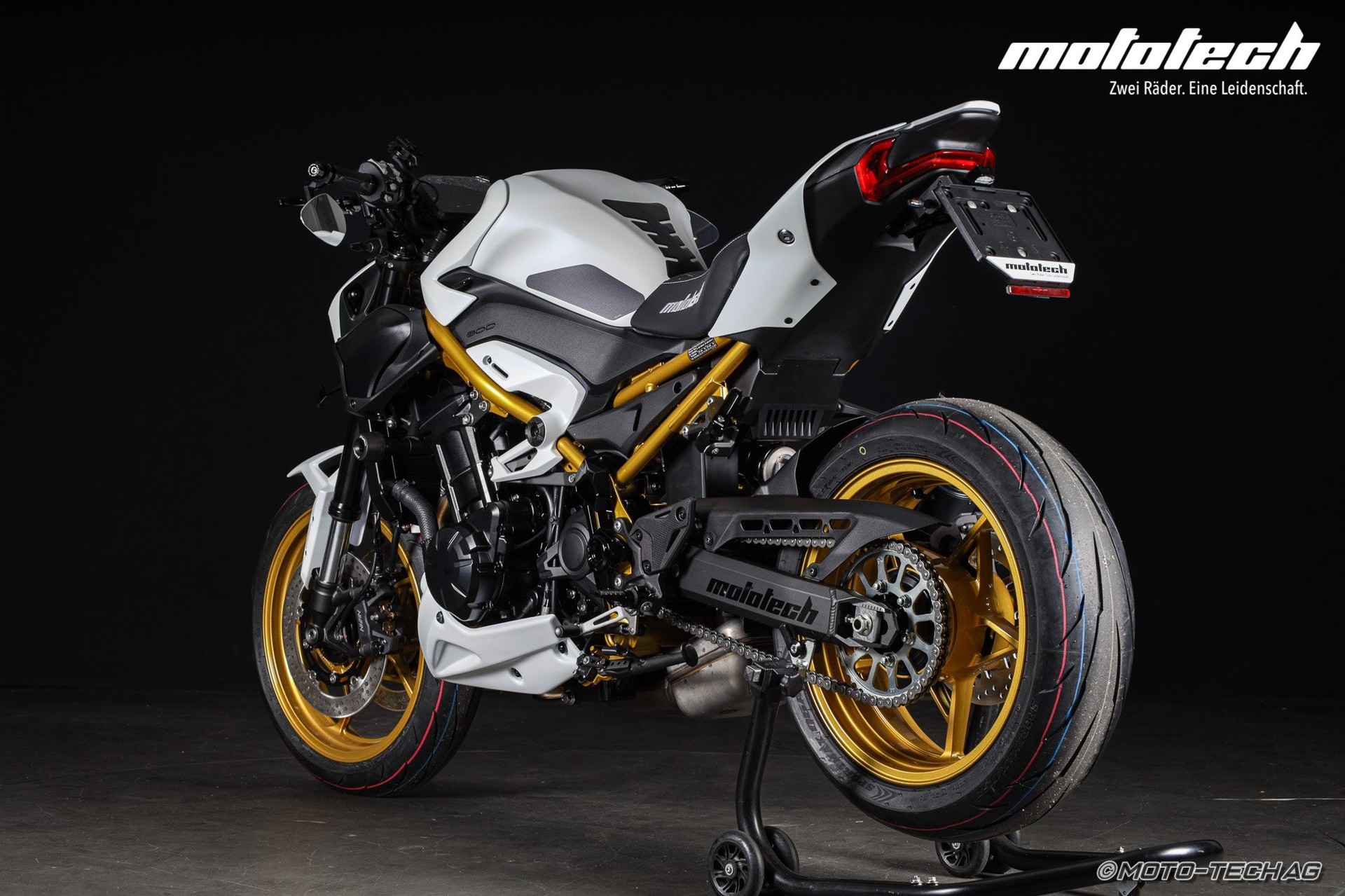 KAWASAKI Z 900 MY26 (35/91kW) STAGE 1 Aurum Ash-showroom-element-3