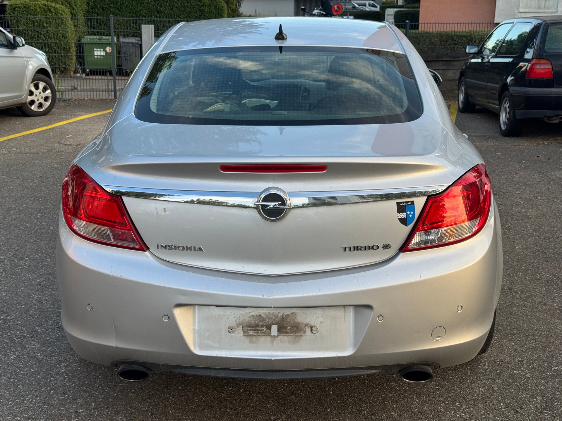 OPEL Insignia 2.0 Turbo Cosmo 4WD Automatic-image-3