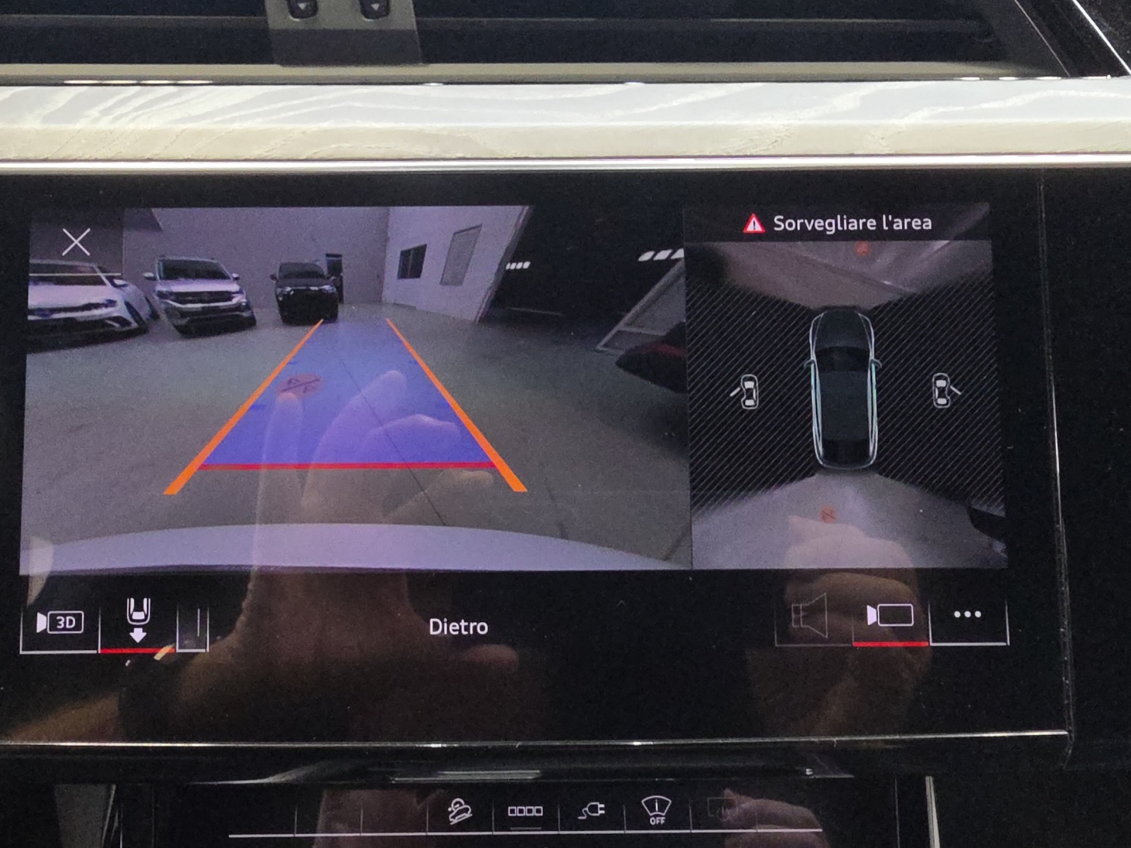 AUDI e-tron 55 Sportback Advanced quattro-image-16