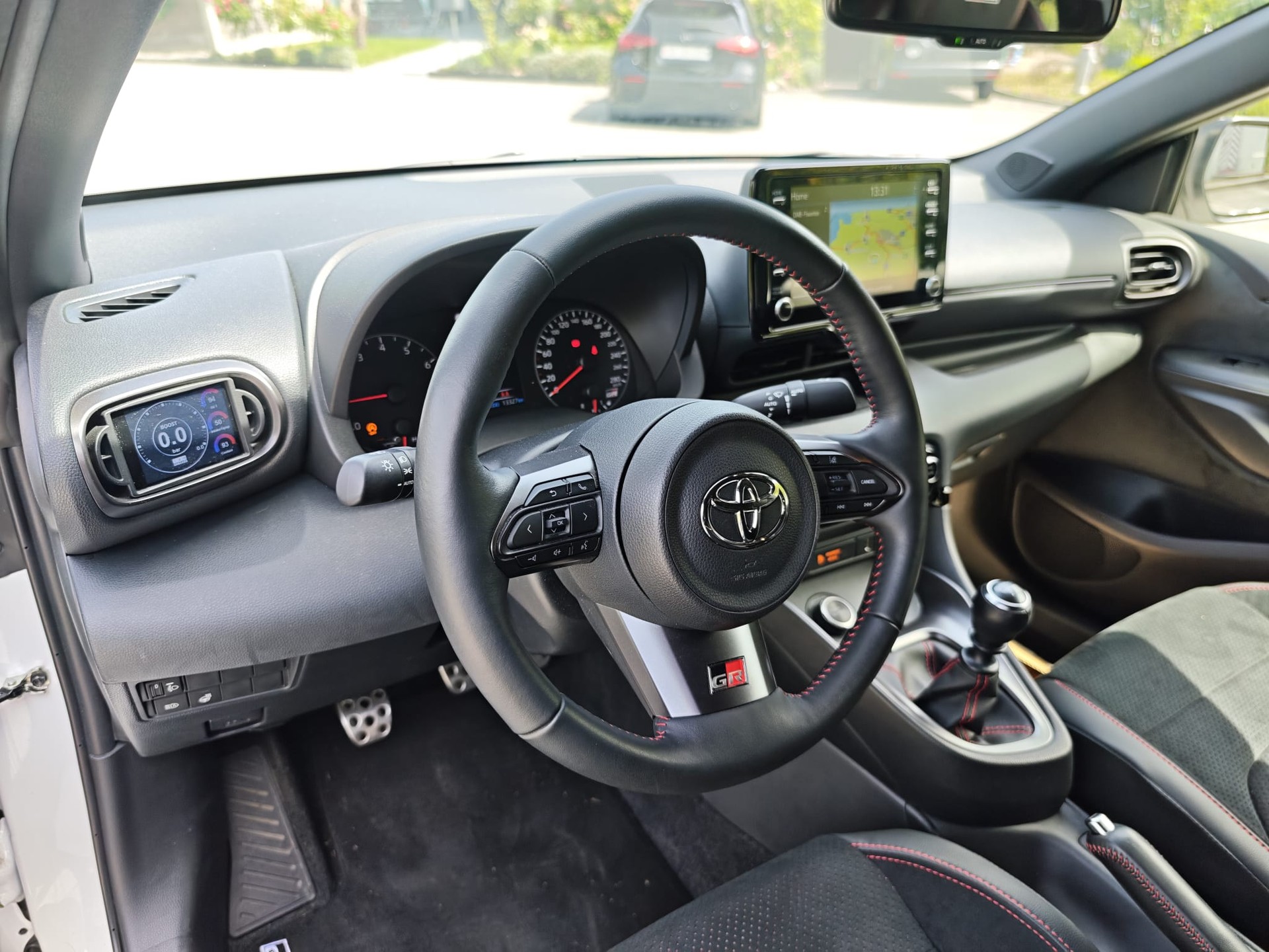 TOYOTA Yaris 1.6 GR Sport-image-8