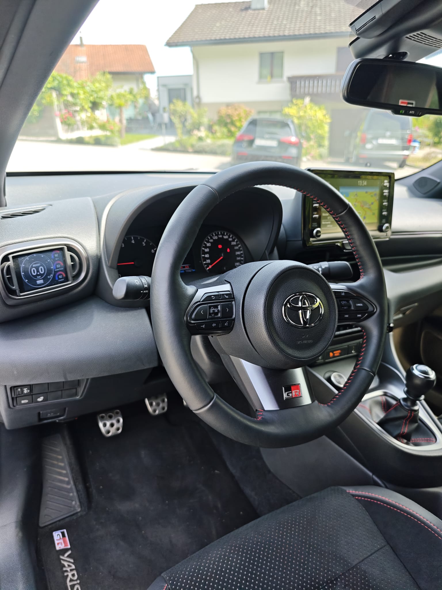 TOYOTA Yaris 1.6 GR Sport-image-9