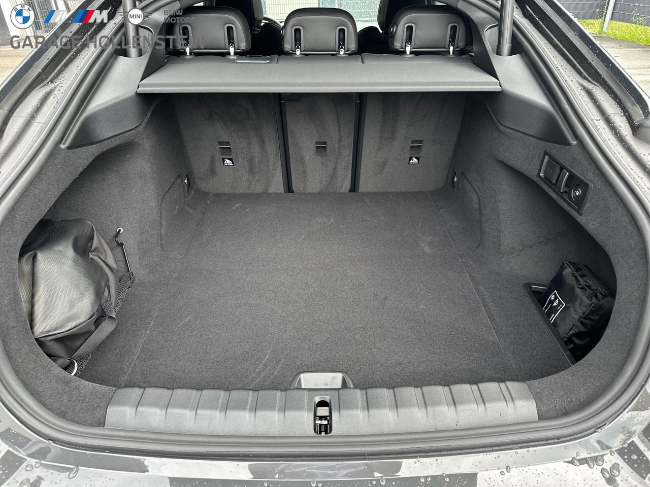 BMW i4 xDrive40-image-17