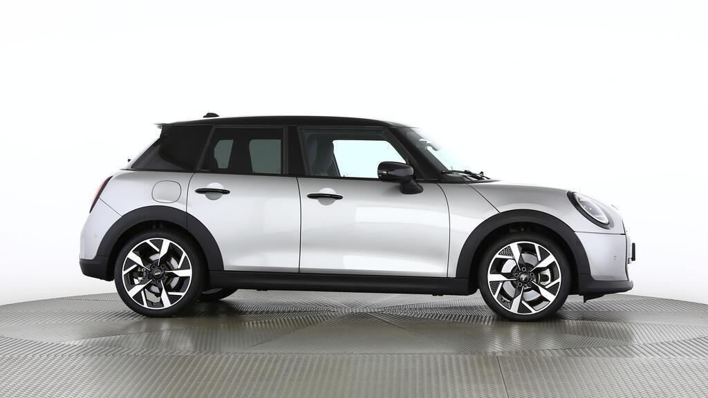 MINI Cooper 5 door S-image-2