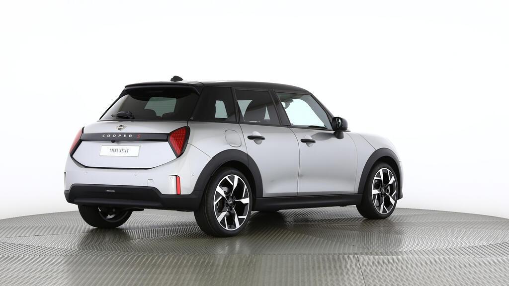 MINI Cooper 5 door S-image-3