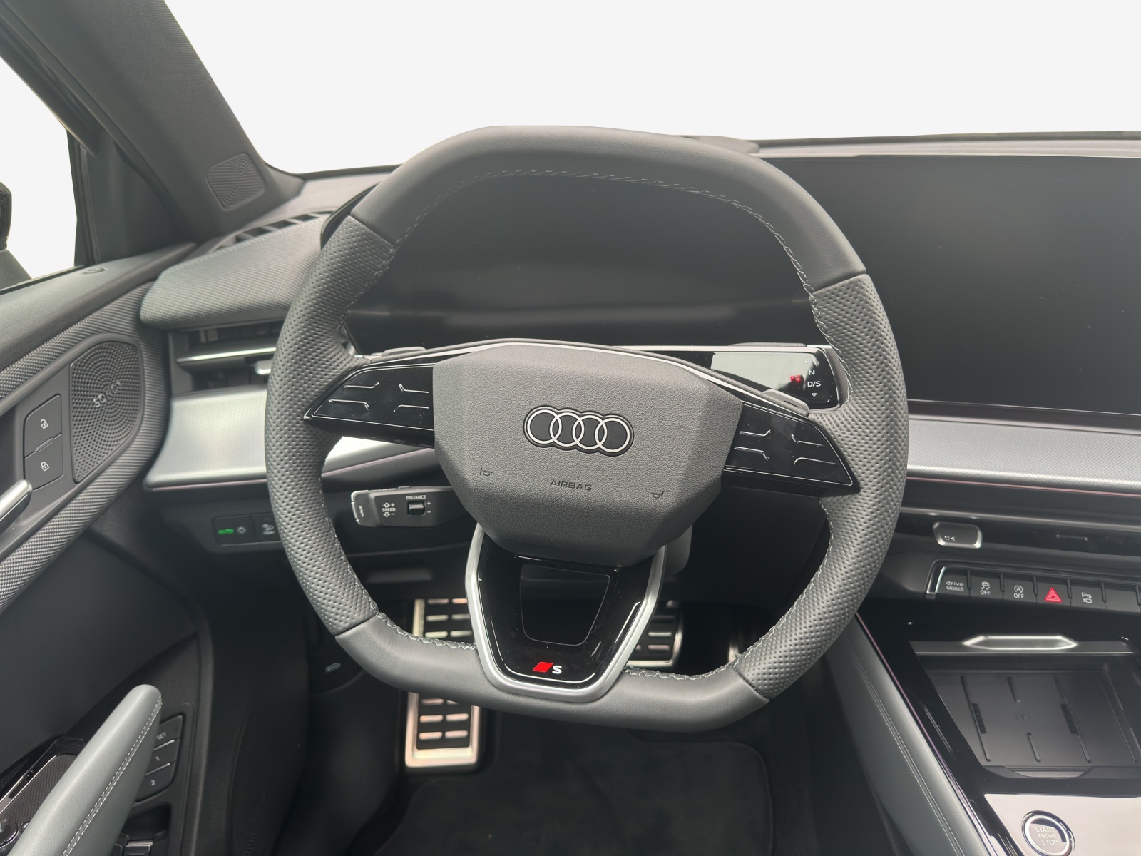 AUDI Q3 SUV TFSI quattro 150 kW S tronic-image-13