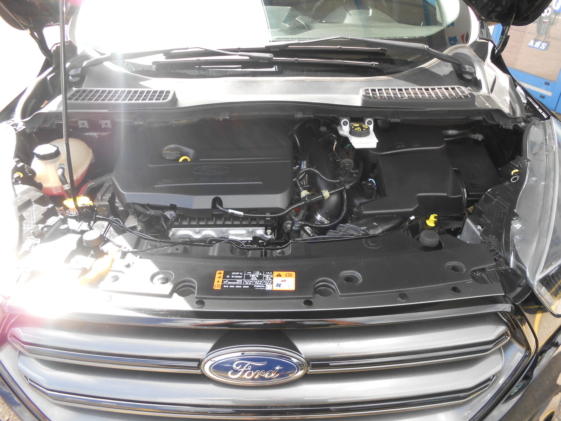 FORD Kuga 1.5 SCTi ST Line 4WD Automatic-image-14