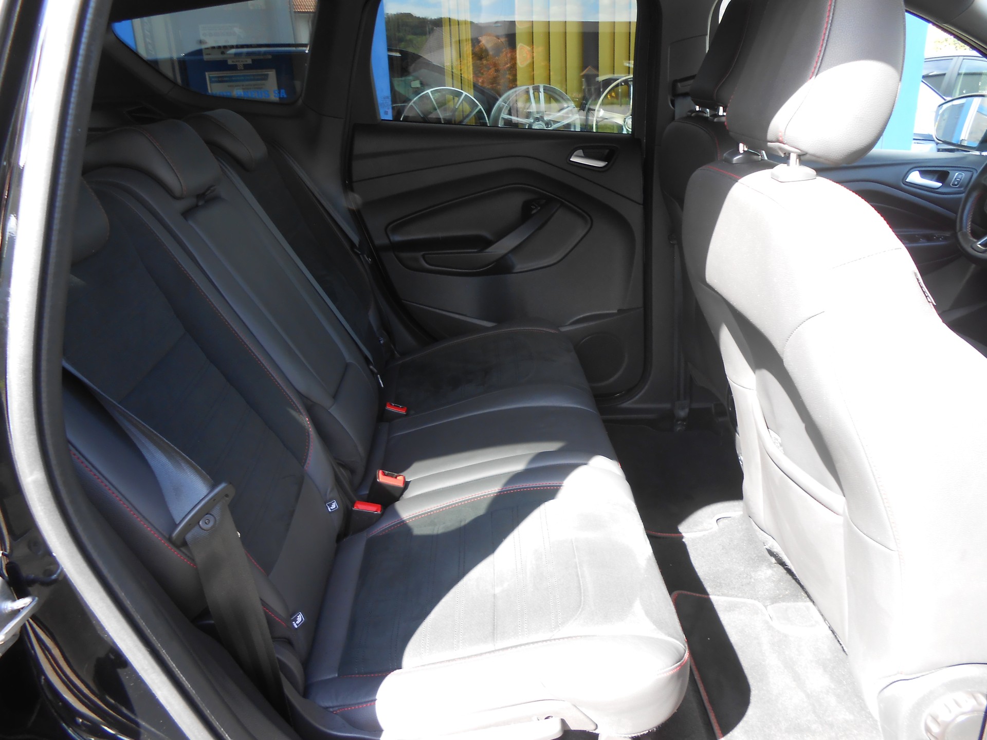 FORD Kuga 1.5 SCTi ST Line 4WD Automatic-image-8