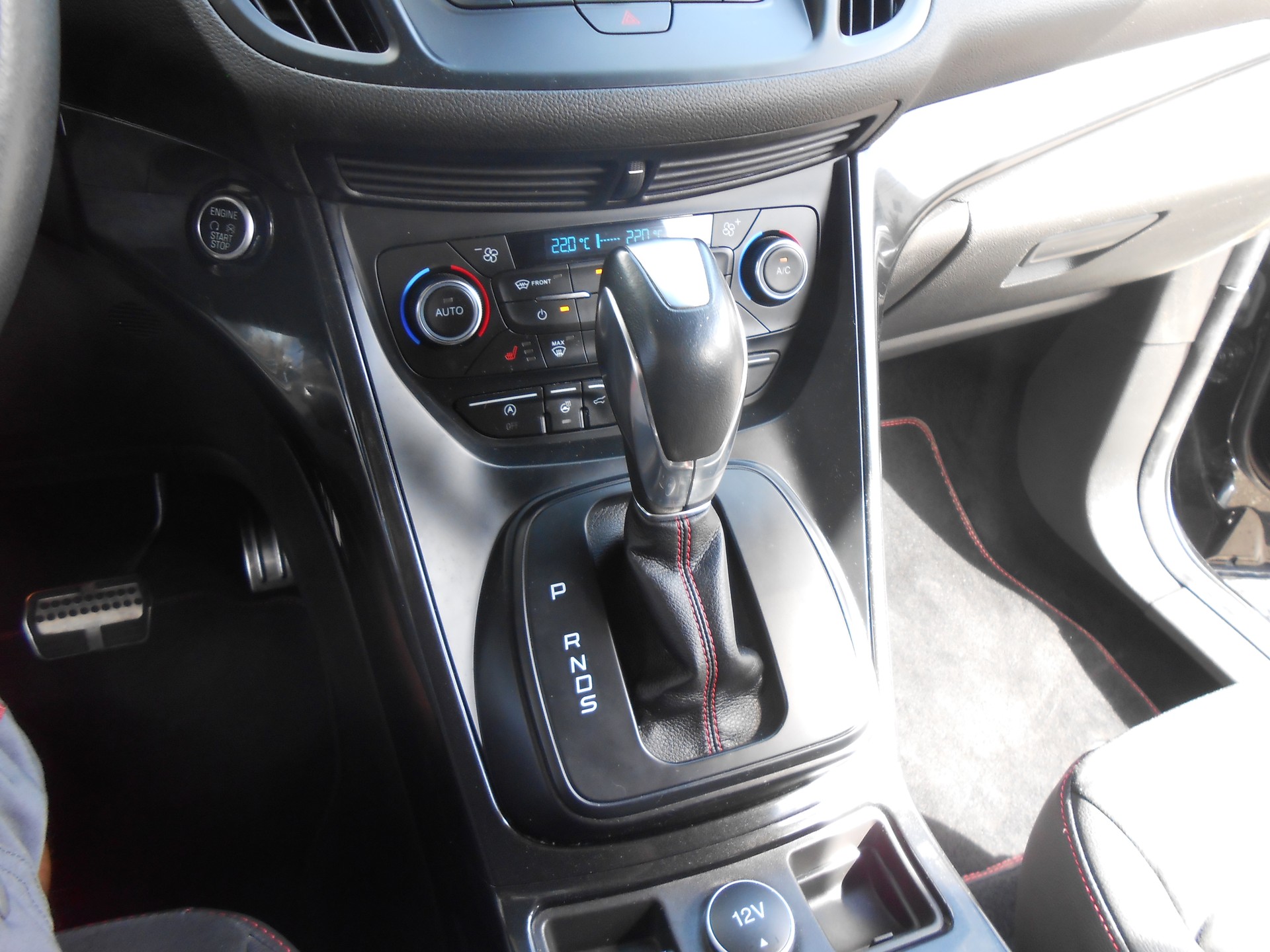 FORD Kuga 1.5 SCTi ST Line 4WD Automatic-image-11