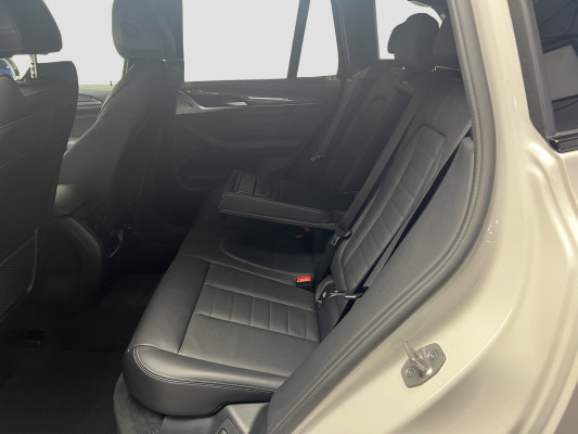 BMW X3 xDrive 30e M Sport-image-8