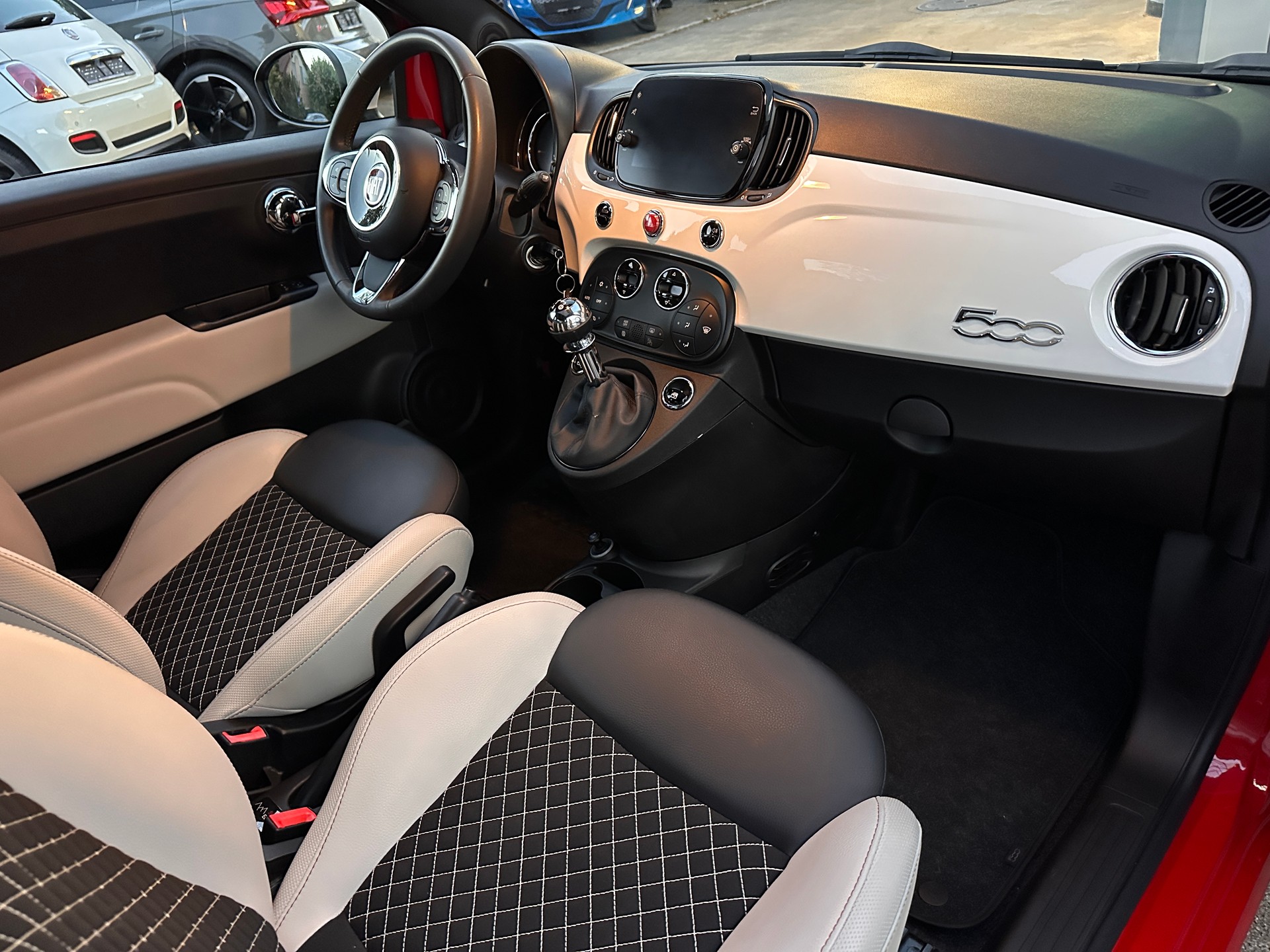 FIAT 500 0.9 Twinair Swiss Edition-image-11