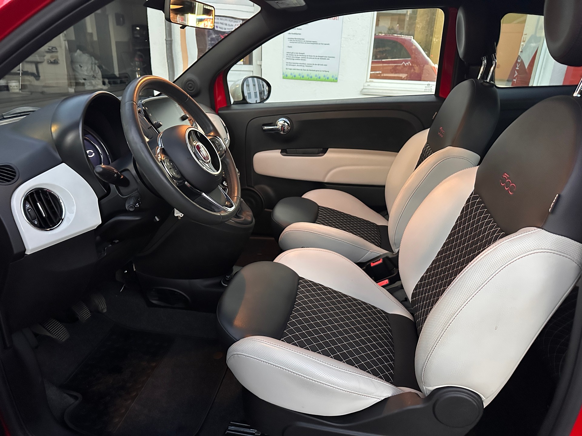 FIAT 500 0.9 Twinair Swiss Edition-image-8