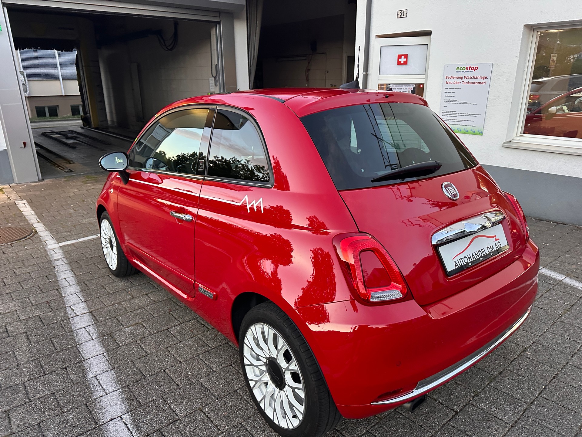 FIAT 500 0.9 Twinair Swiss Edition-image-3