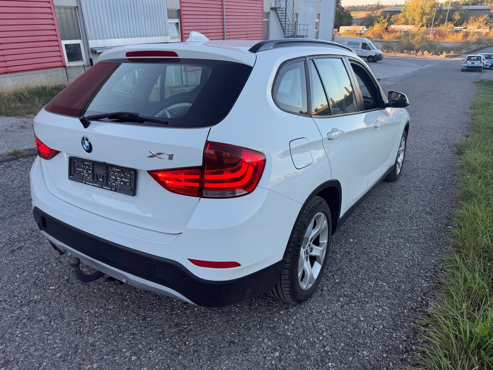 BMW X1 xDrive 20i-image-8