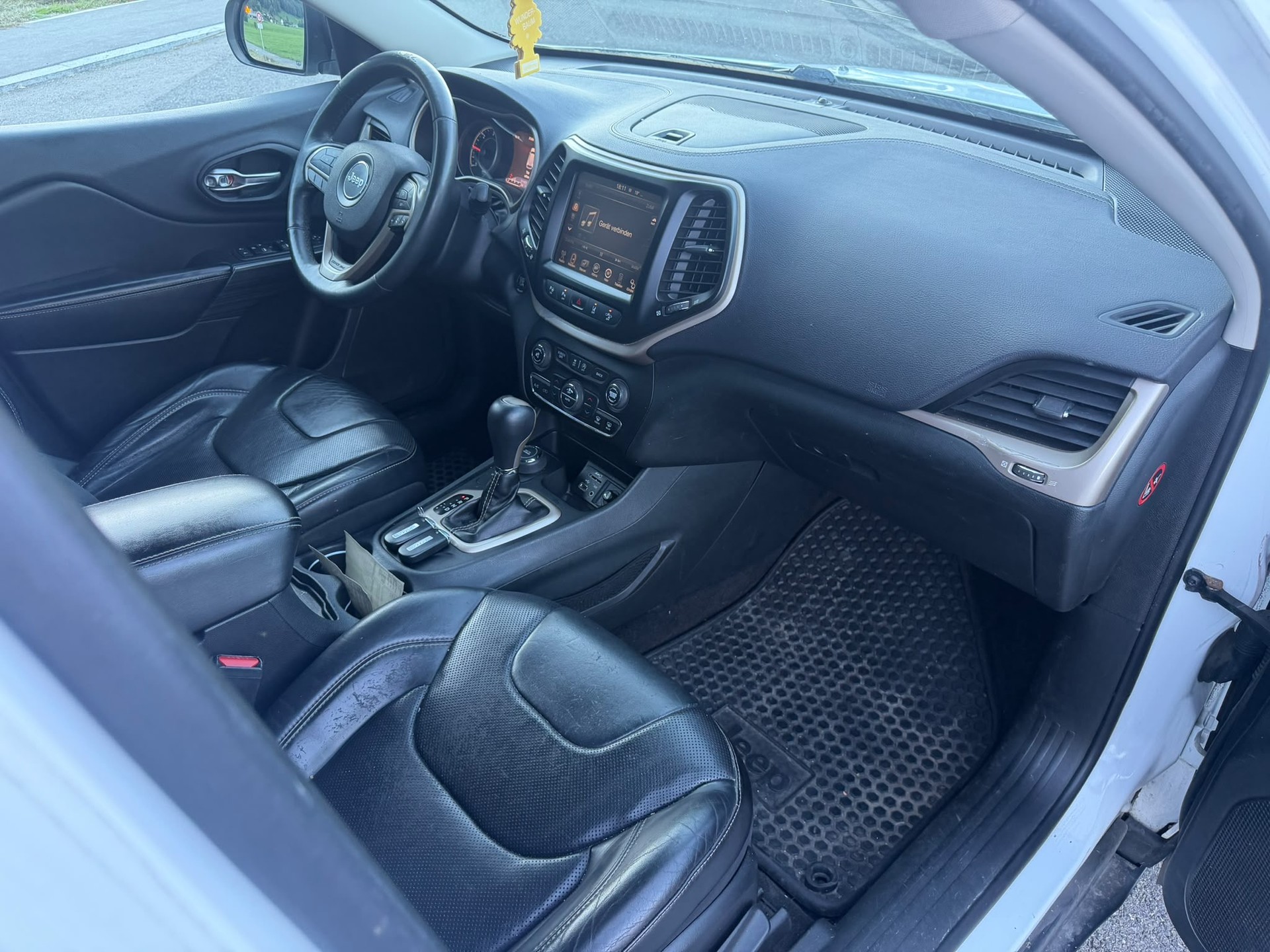 JEEP Cherokee 2.0TD Limited AWD 9ATX-image-4