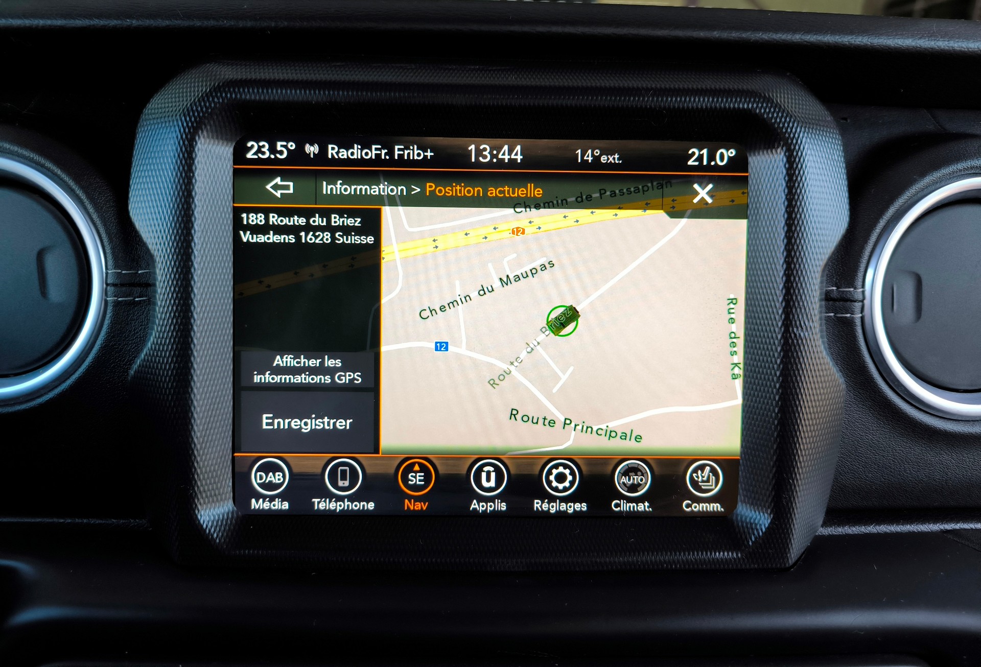 JEEP Wrangler 2.2MJ Unlimited Sahara Automatic-image-8