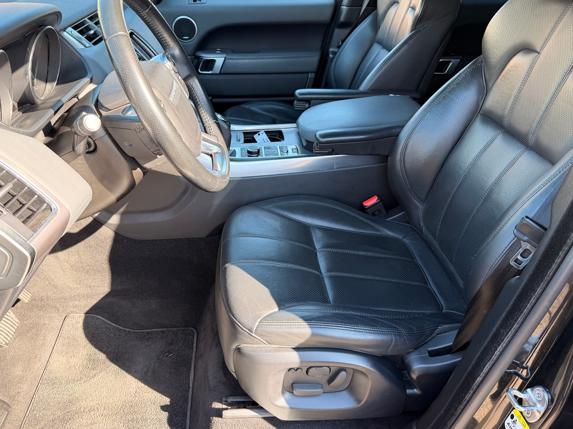 LAND ROVER Range Rover Sport 3.0 SDV6 HSE Automatic-image-6