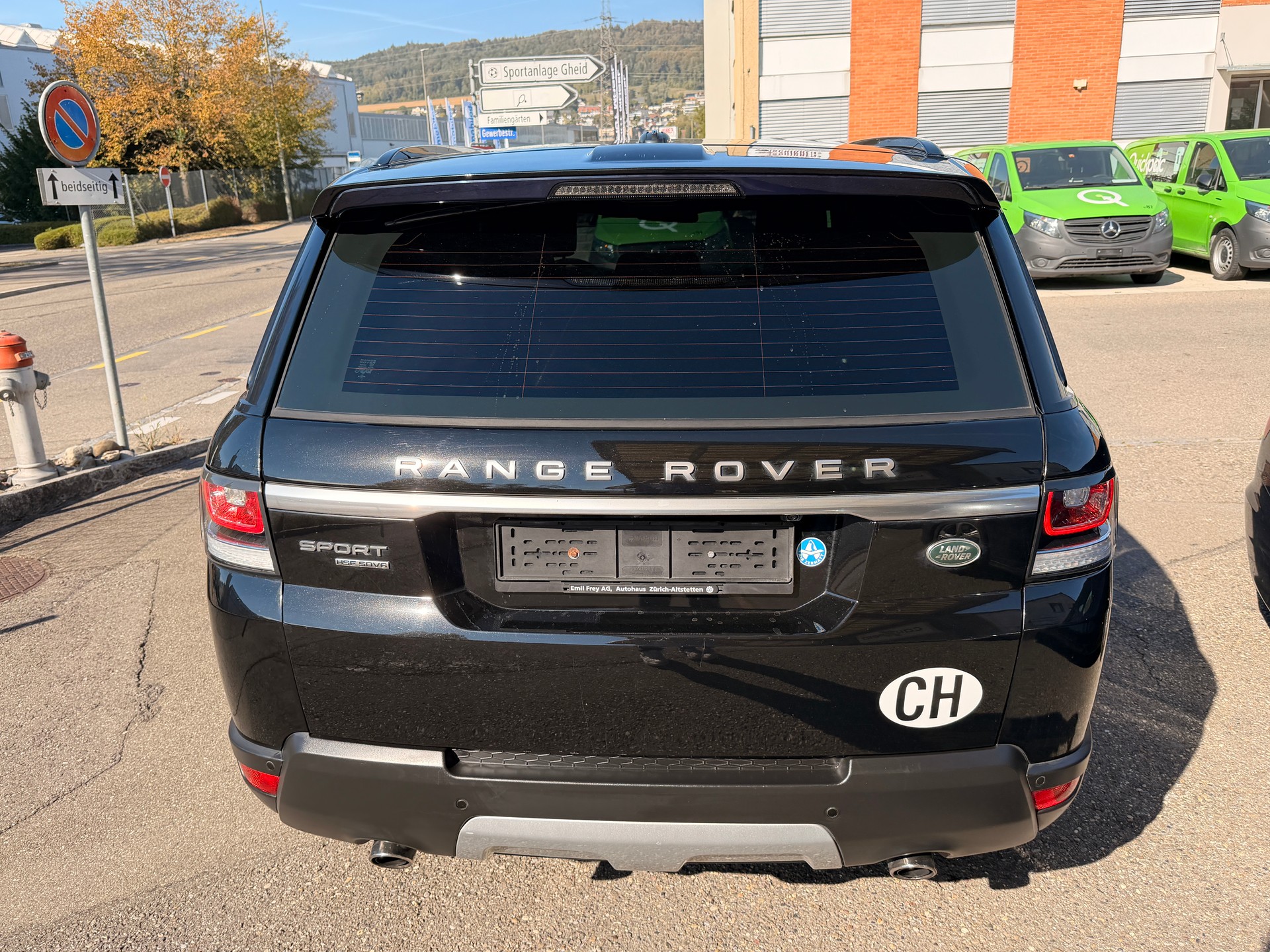 LAND ROVER Range Rover Sport 3.0 SDV6 HSE Automatic-image-3