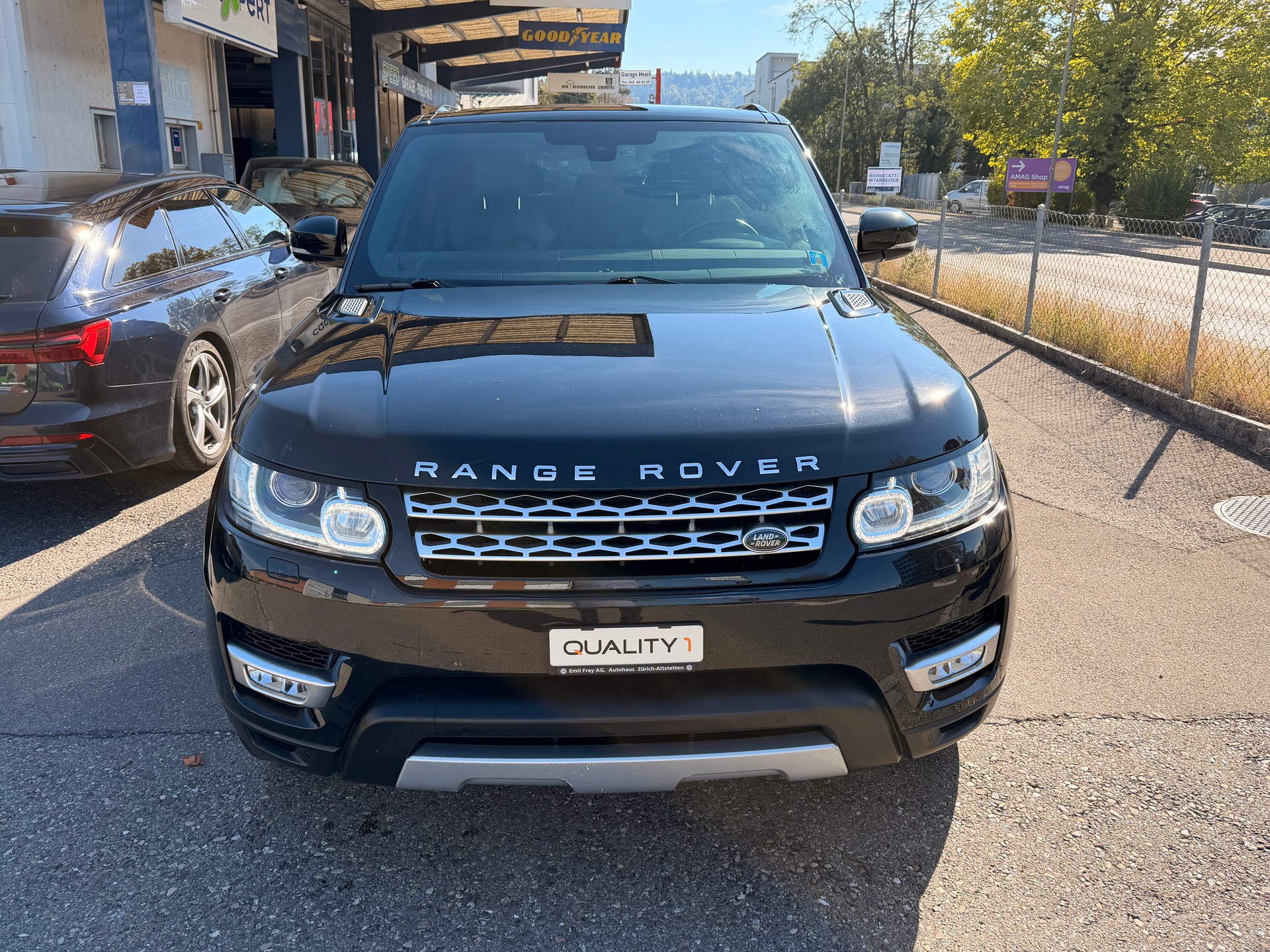 LAND ROVER Range Rover Sport 3.0 SDV6 HSE Automatic-image-1