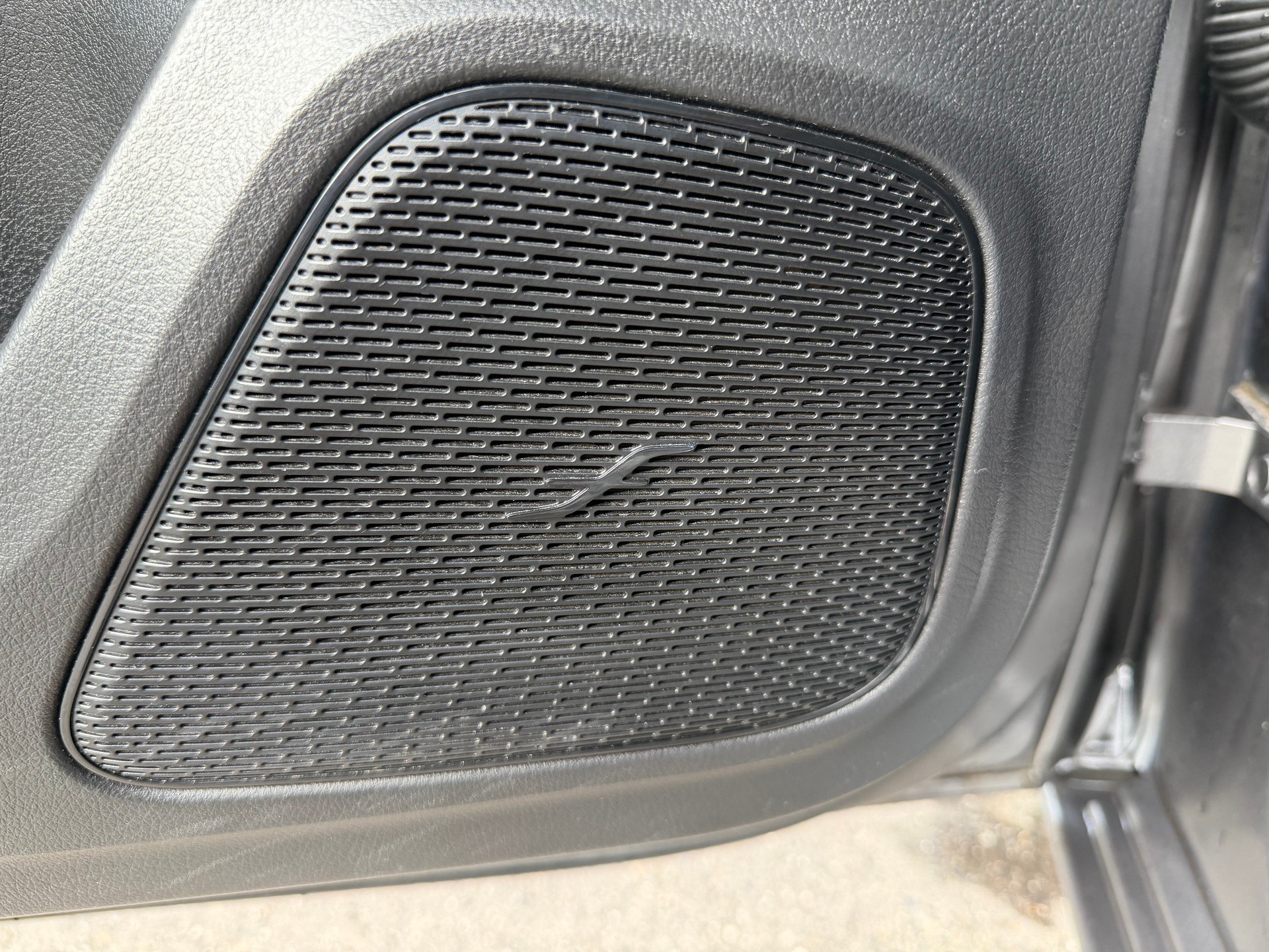 MERCEDES-BENZ A 200 Progressive 7G-DCT-image-15