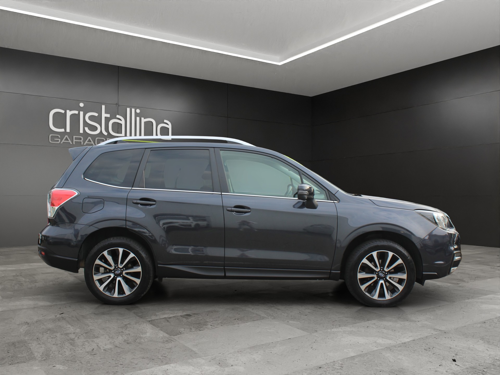 SUBARU Forester Station 2.0 Executive-image-4