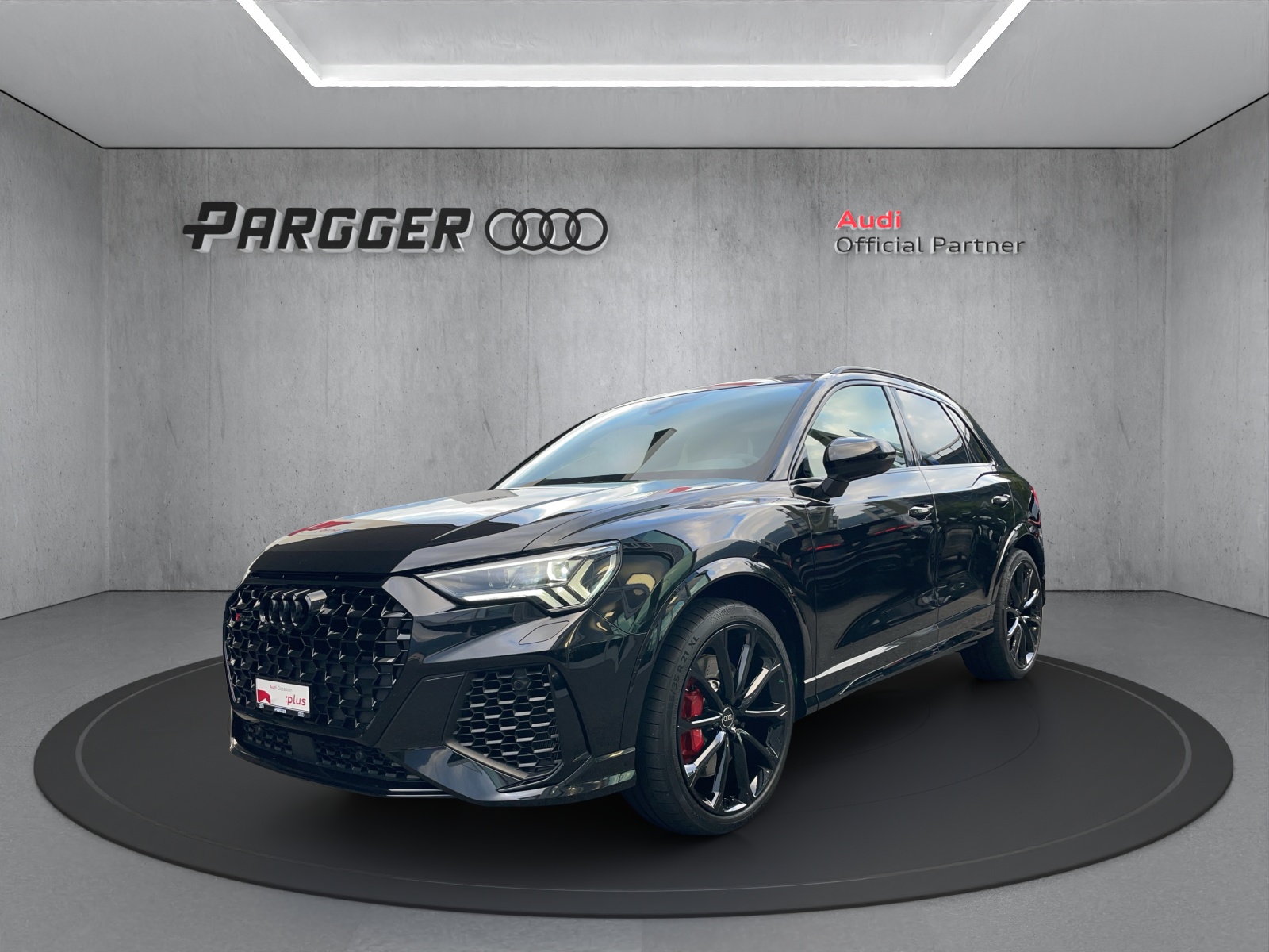 AUDI RS Q3 2.5 TFSI quattro S tronic-image-0
