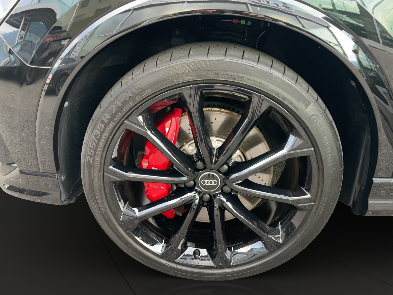 AUDI RS Q3 2.5 TFSI quattro S tronic-image-15