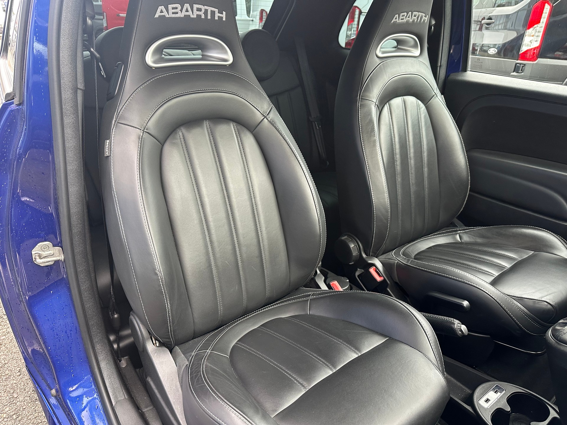 FIAT 595 Abarth 1.4 T-Jet 165 Turis-image-13