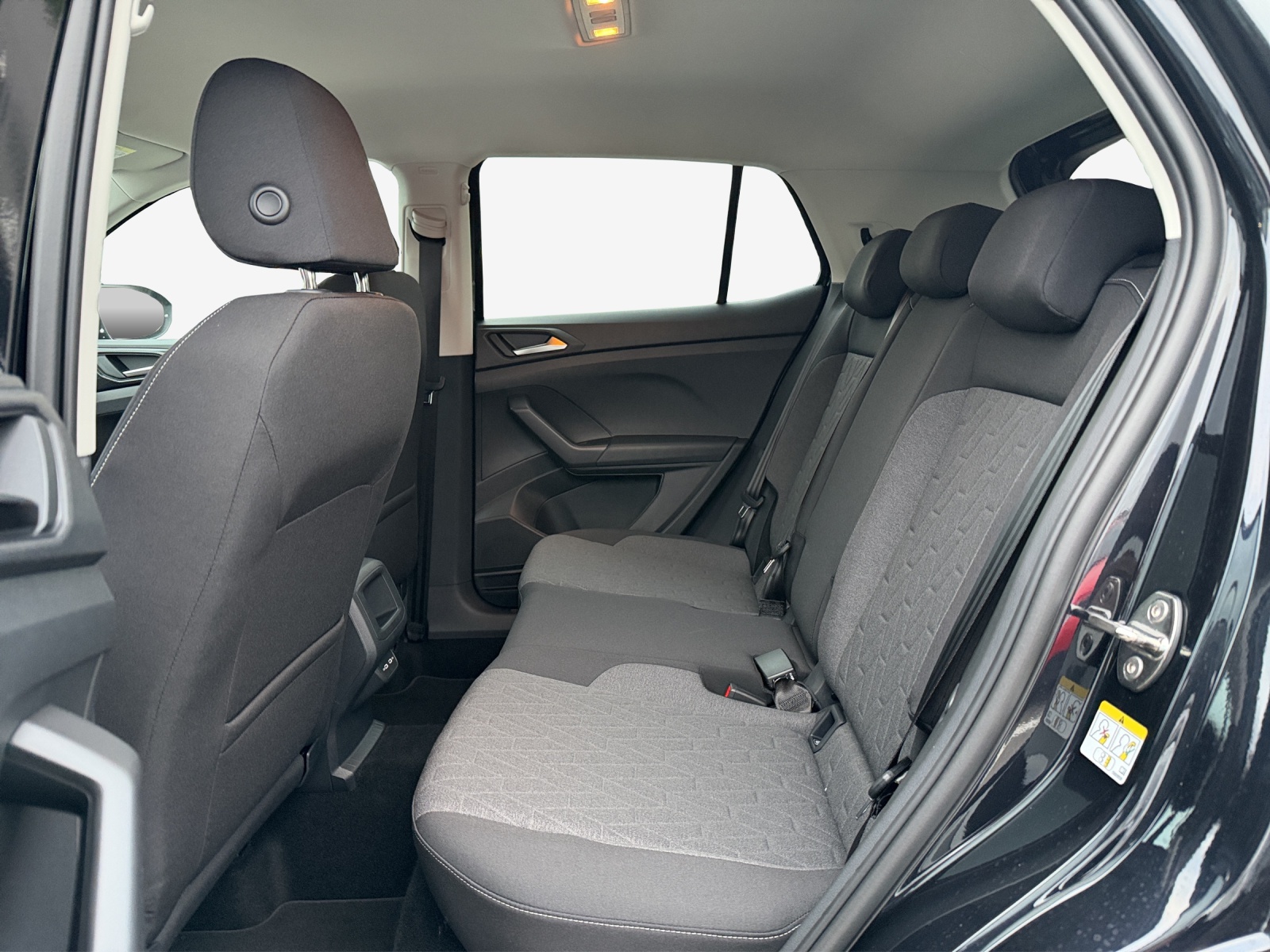 VW T-Cross 1.0 TSI EVO Life DSG-image-11