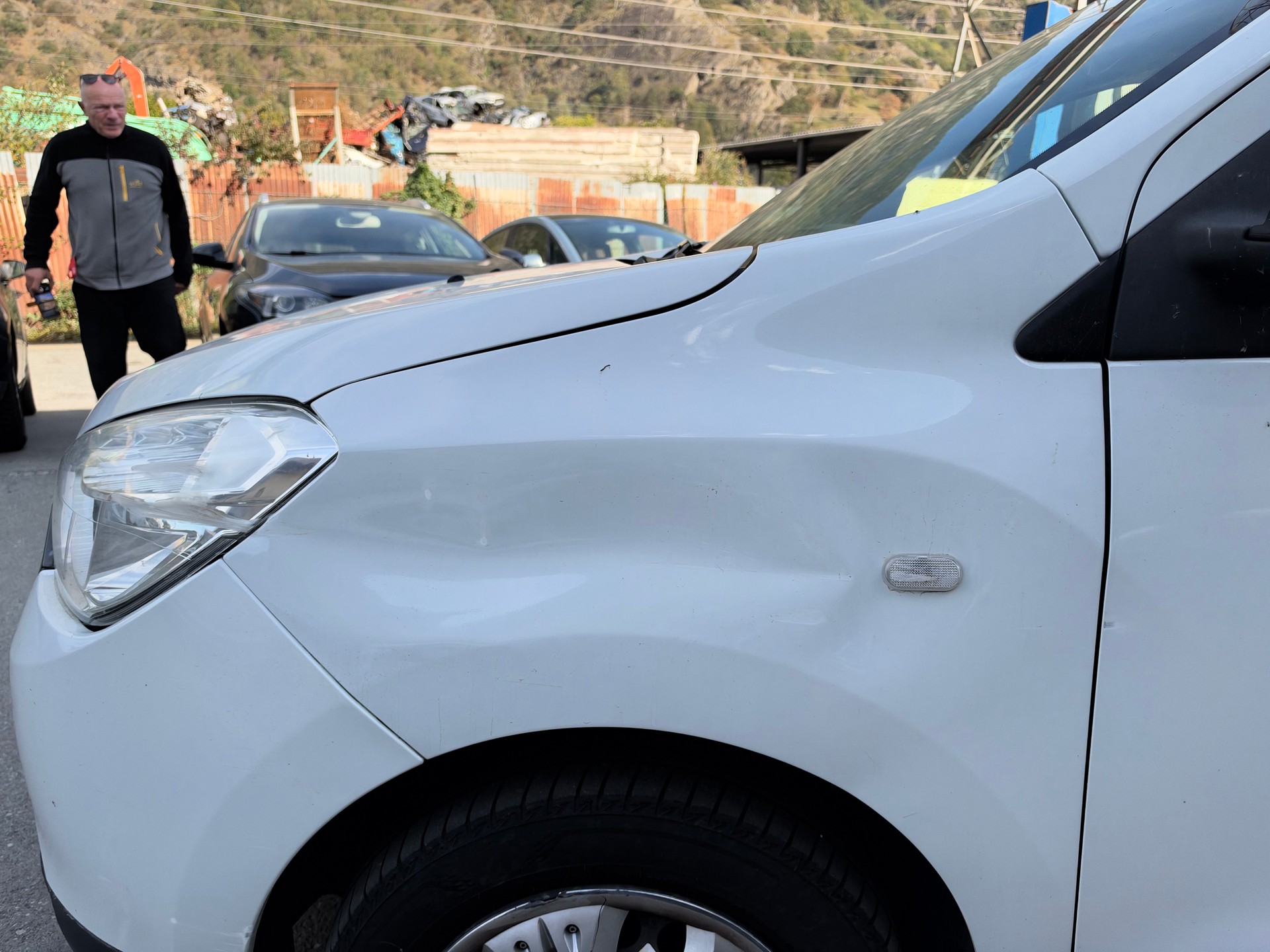 DACIA Lodgy 1.6 16V 5PL-image-10