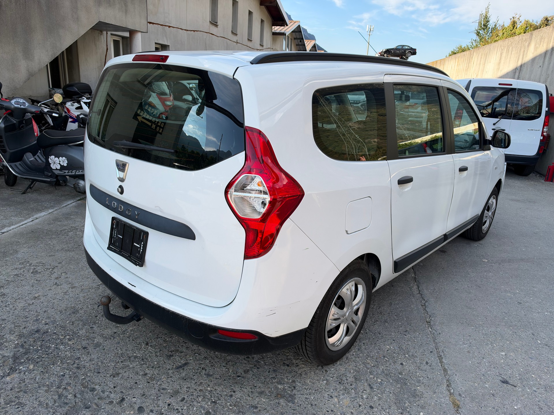 DACIA Lodgy 1.6 16V 5PL-image-5