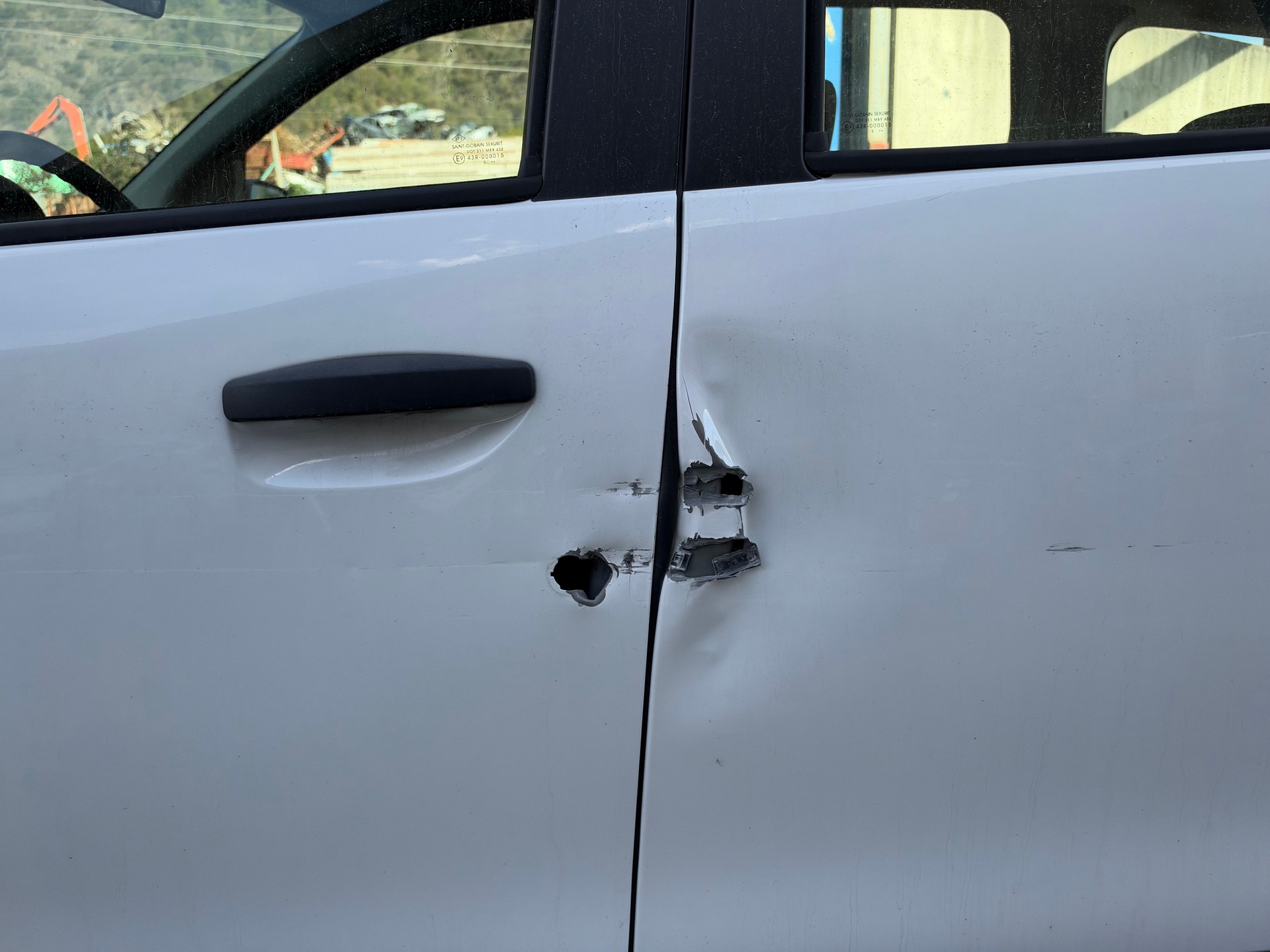 DACIA Lodgy 1.6 16V 5PL-image-8