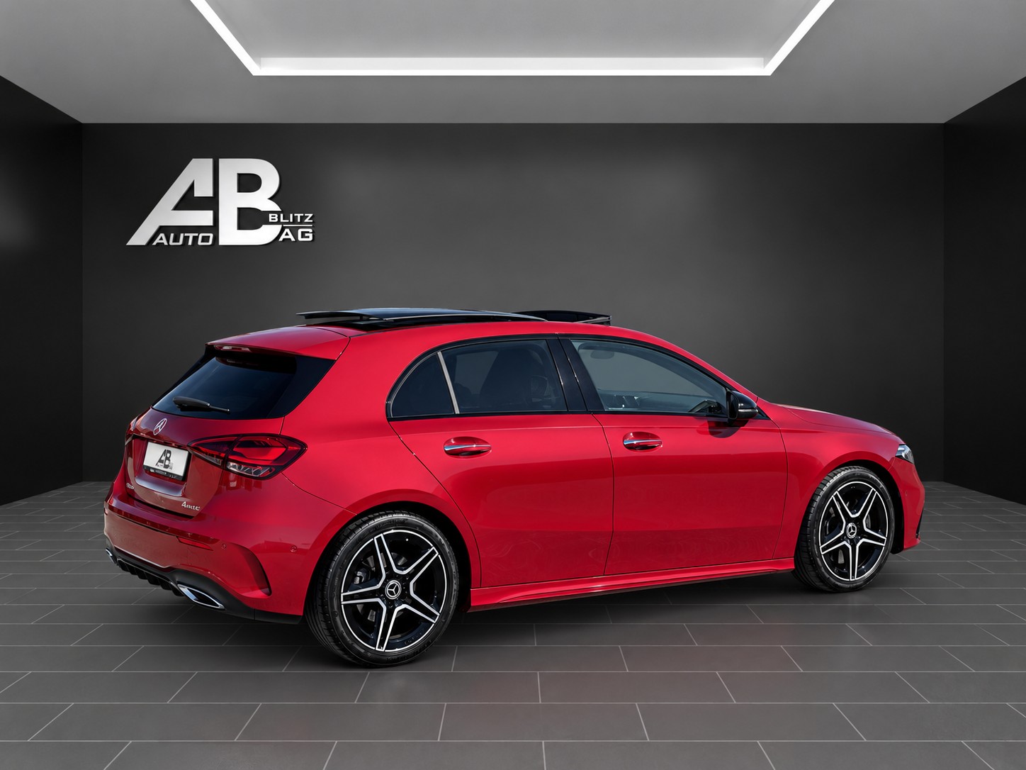 MERCEDES-BENZ A 250 4Matic AMG Line 4Matic 7G-DCT-image-4