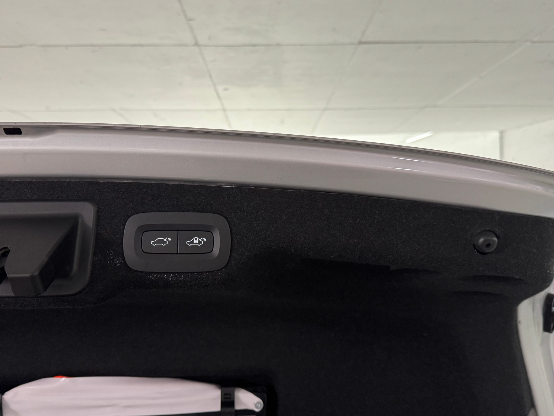 VOLVO S90 D5 AWD Inscription Geartronic Powerpulse-image-7