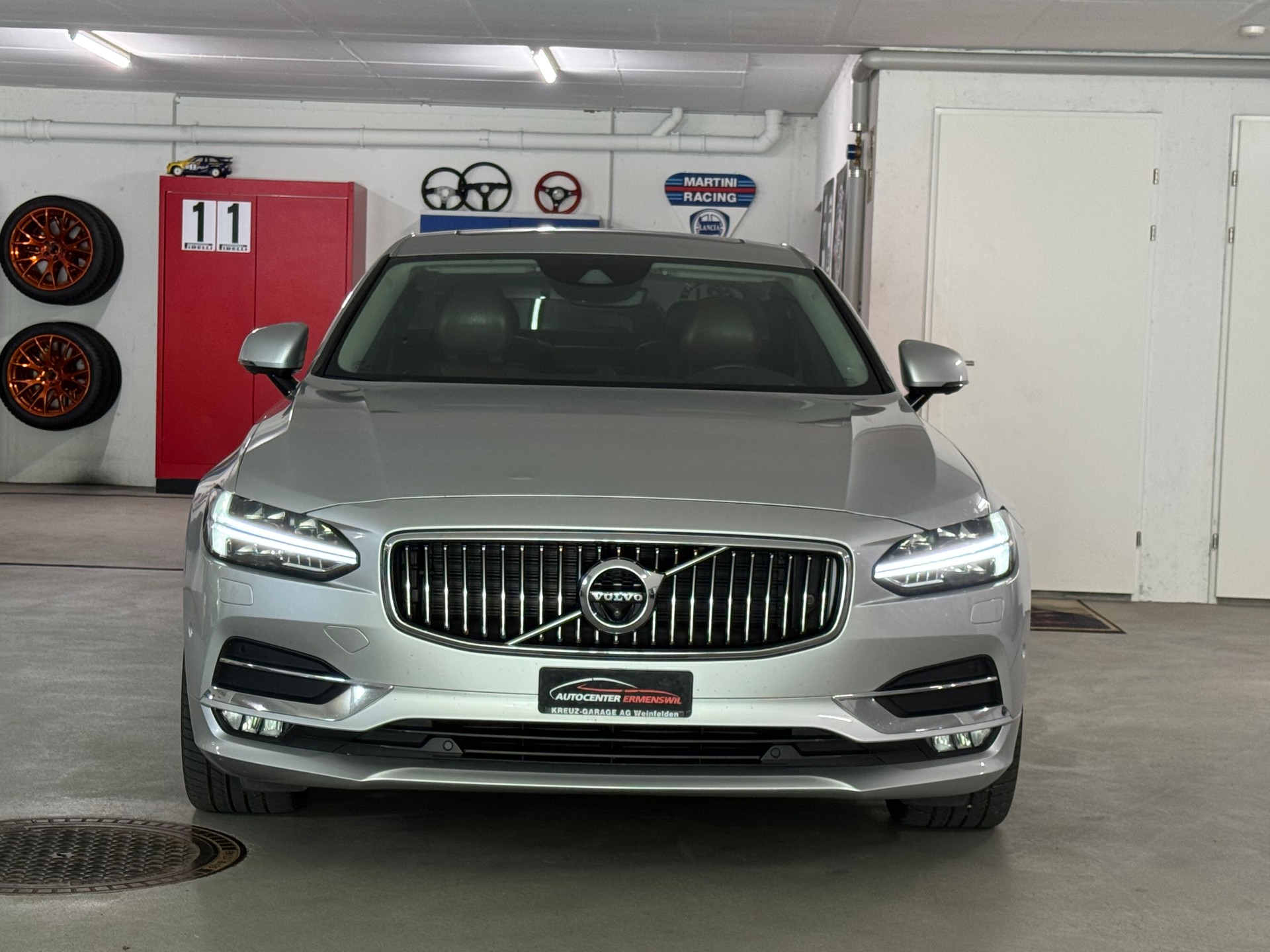 VOLVO S90 D5 AWD Inscription Geartronic Powerpulse-image-1