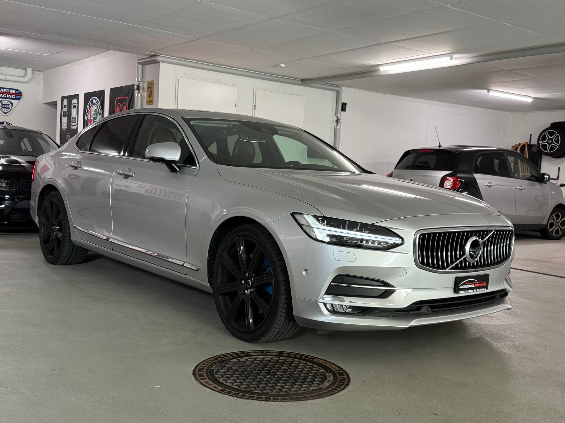 VOLVO S90 D5 AWD Inscription Geartronic Powerpulse-image-2
