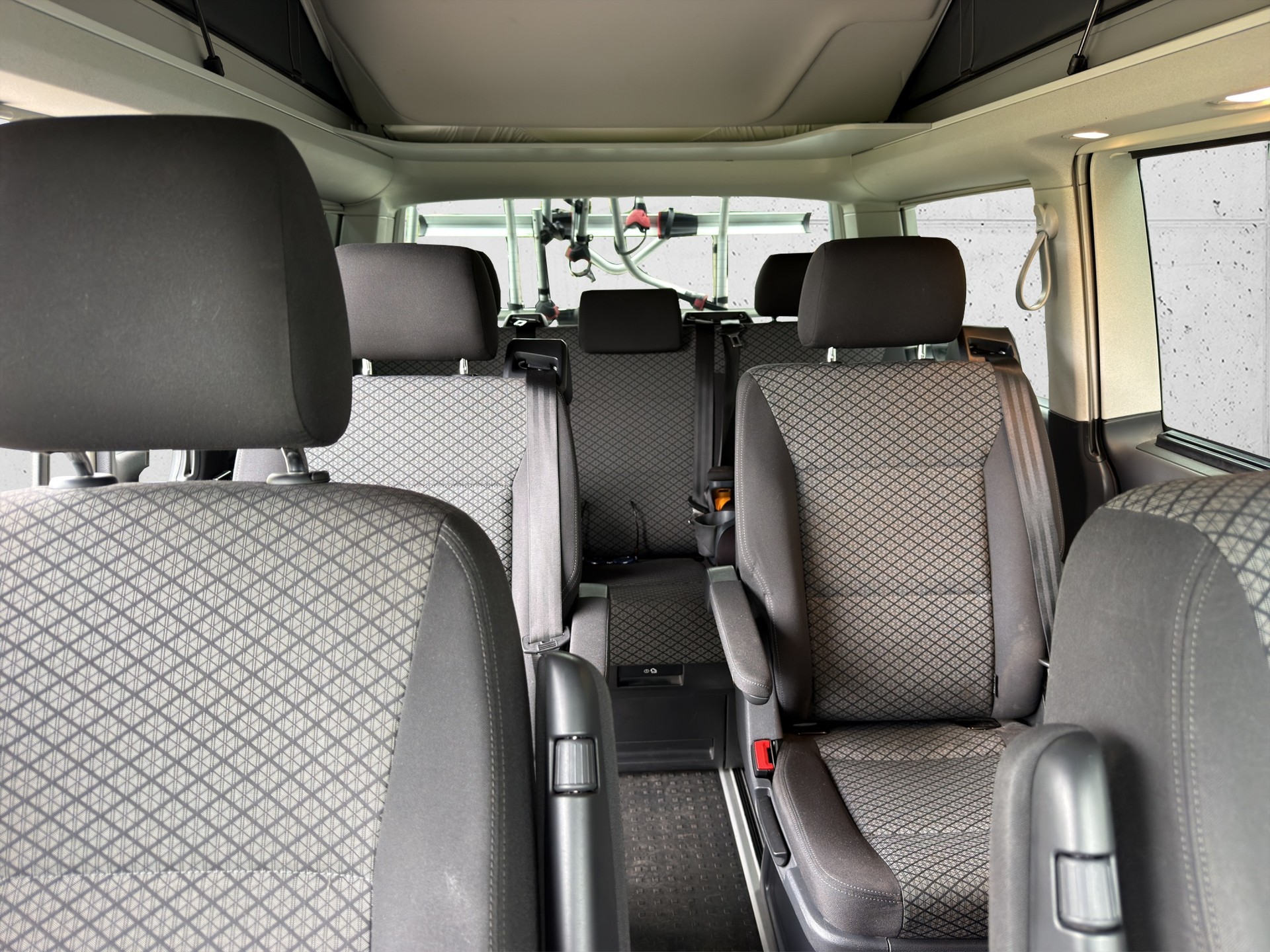 VW T6.1 California 2.0 TDI Beach DSG-image-11