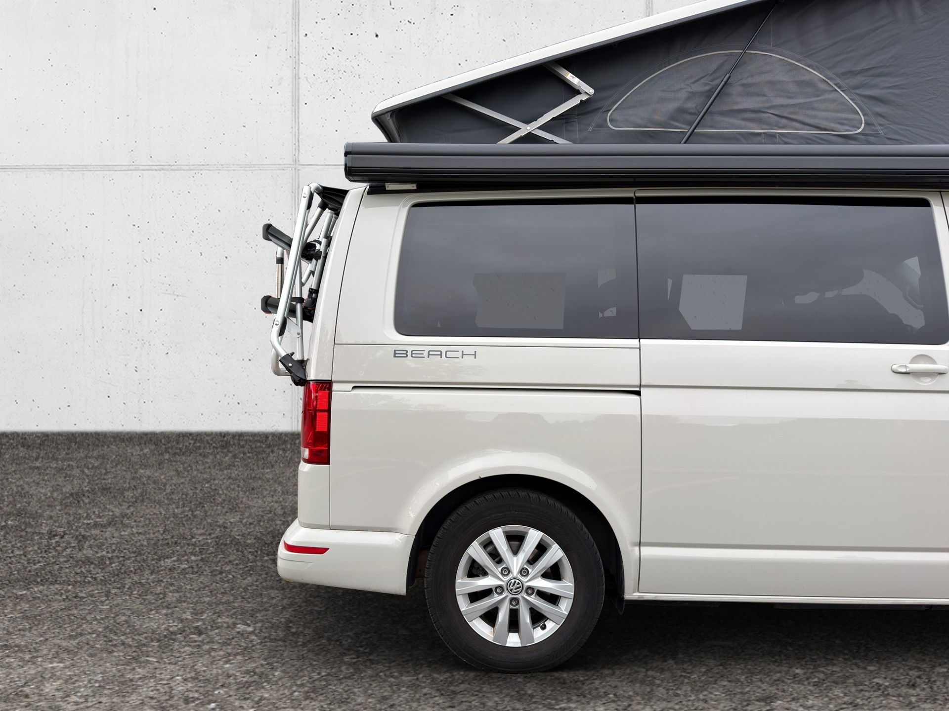 VW T6.1 California 2.0 TDI Beach DSG-image-8
