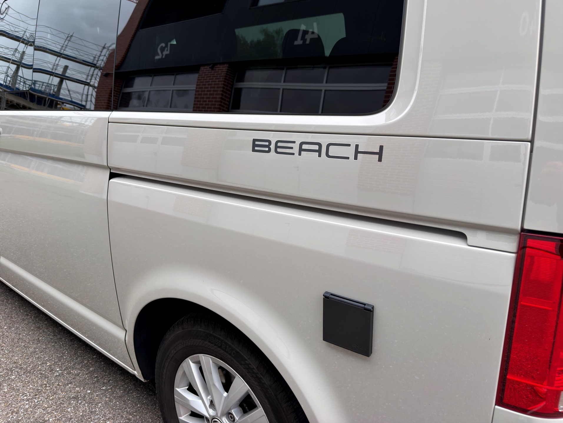VW T6.1 California 2.0 TDI Beach DSG-image-21