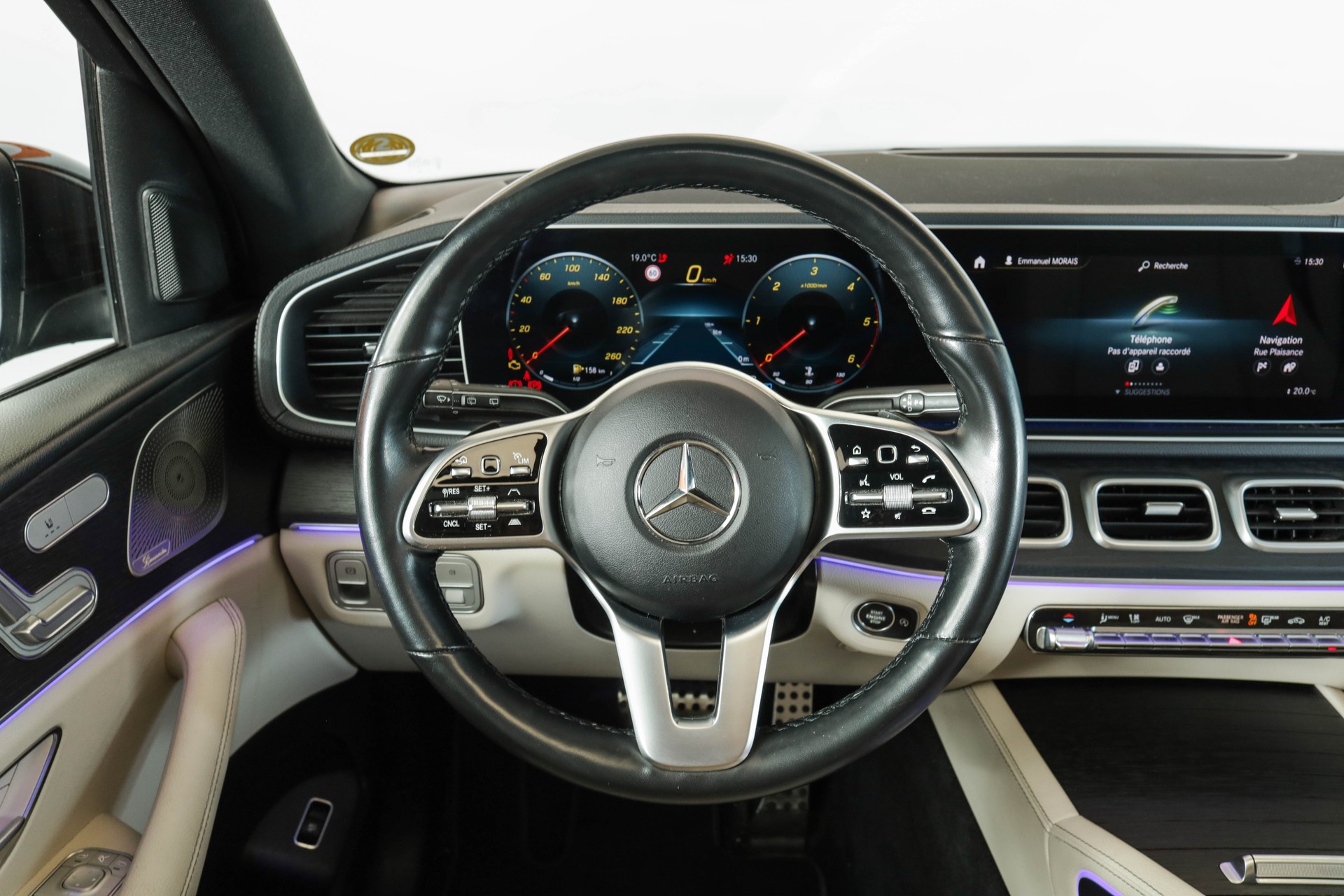 MERCEDES-BENZ GLS 400 d 4Matic AMG Line • Véhicule suisse • 7 places • E-ACTIVE BODY CONTROL-image-9